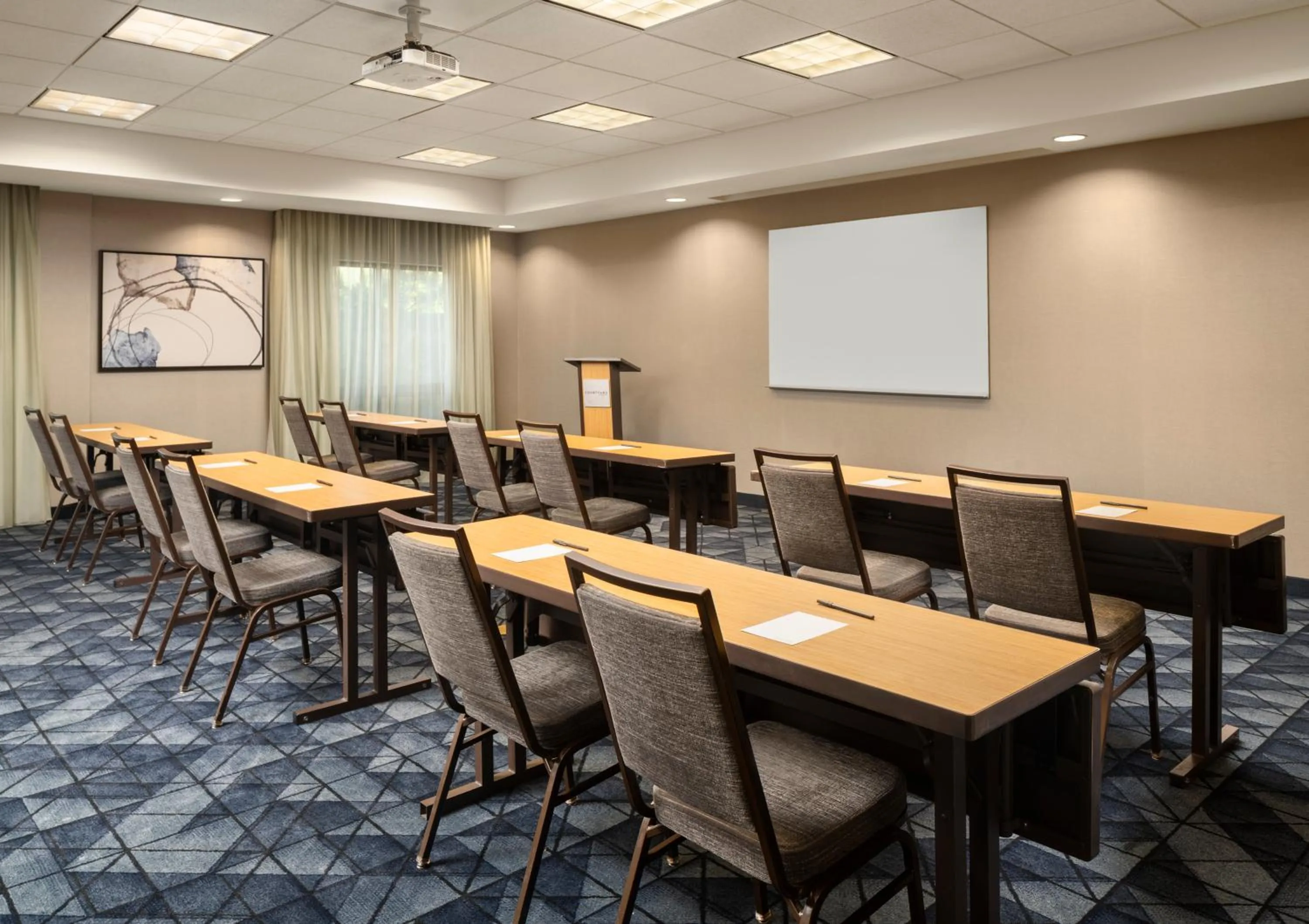 TV and multimedia in Courtyard by Marriott Denver North/Westminster