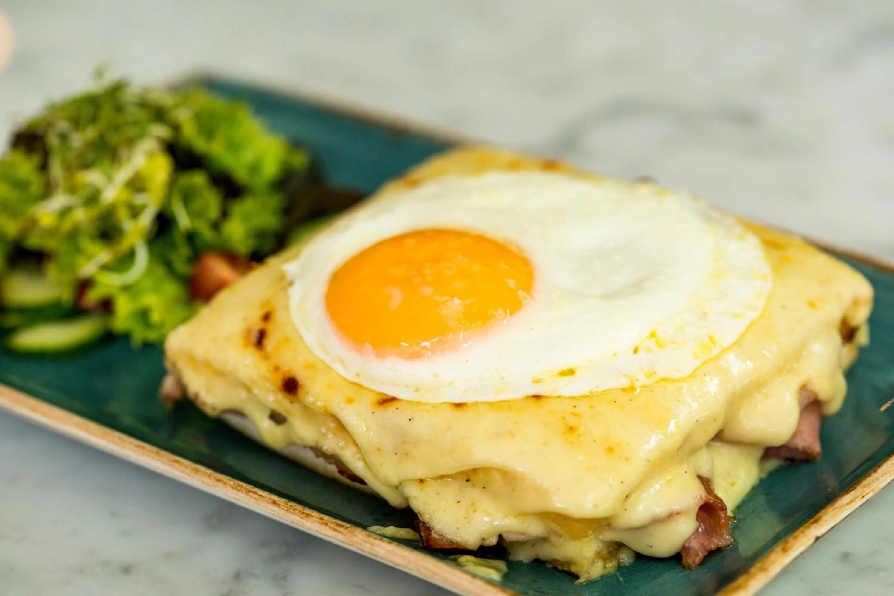 Restaurant/places to eat in AC Hotel by Marriott Mainz