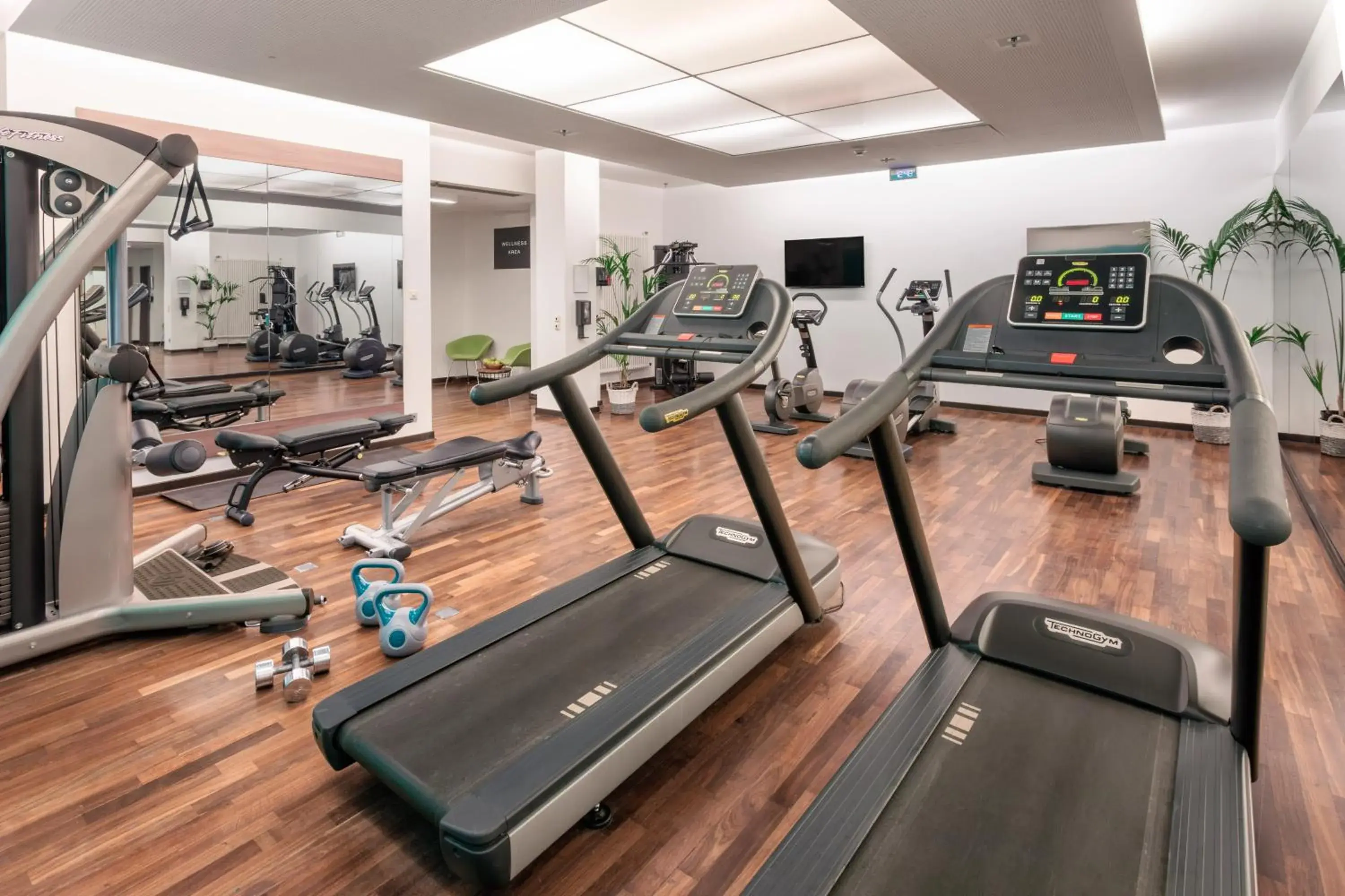 Fitness centre/facilities in Meliá Düsseldorf Fitness centre/facilities in Meliá Düsseldorf