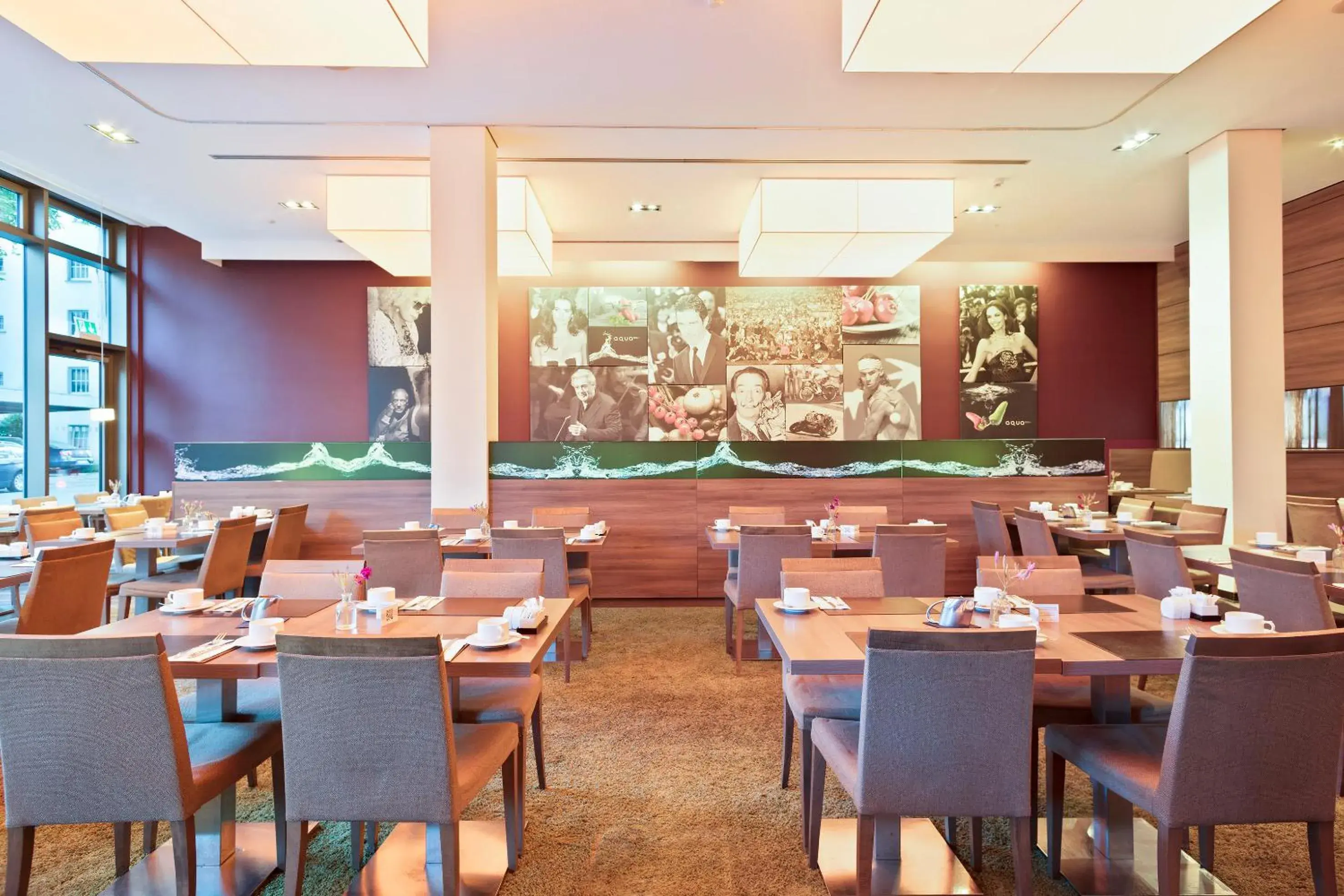 Restaurant/places to eat in Meliá Düsseldorf Restaurant/places to eat in Meliá Düsseldorf