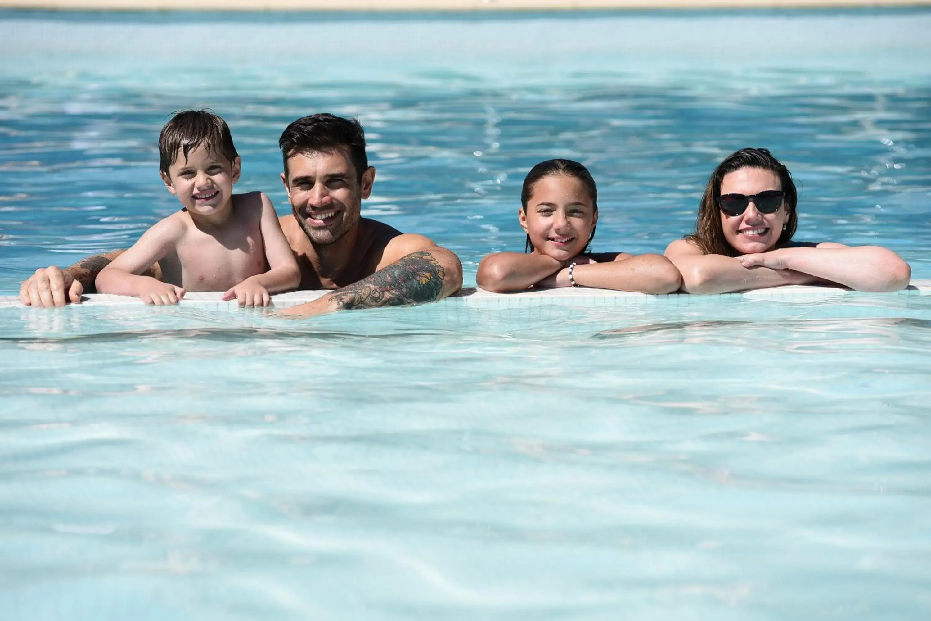 Pool view in Howard Johnson Chascomus Pool view in Howard Johnson Chascomus