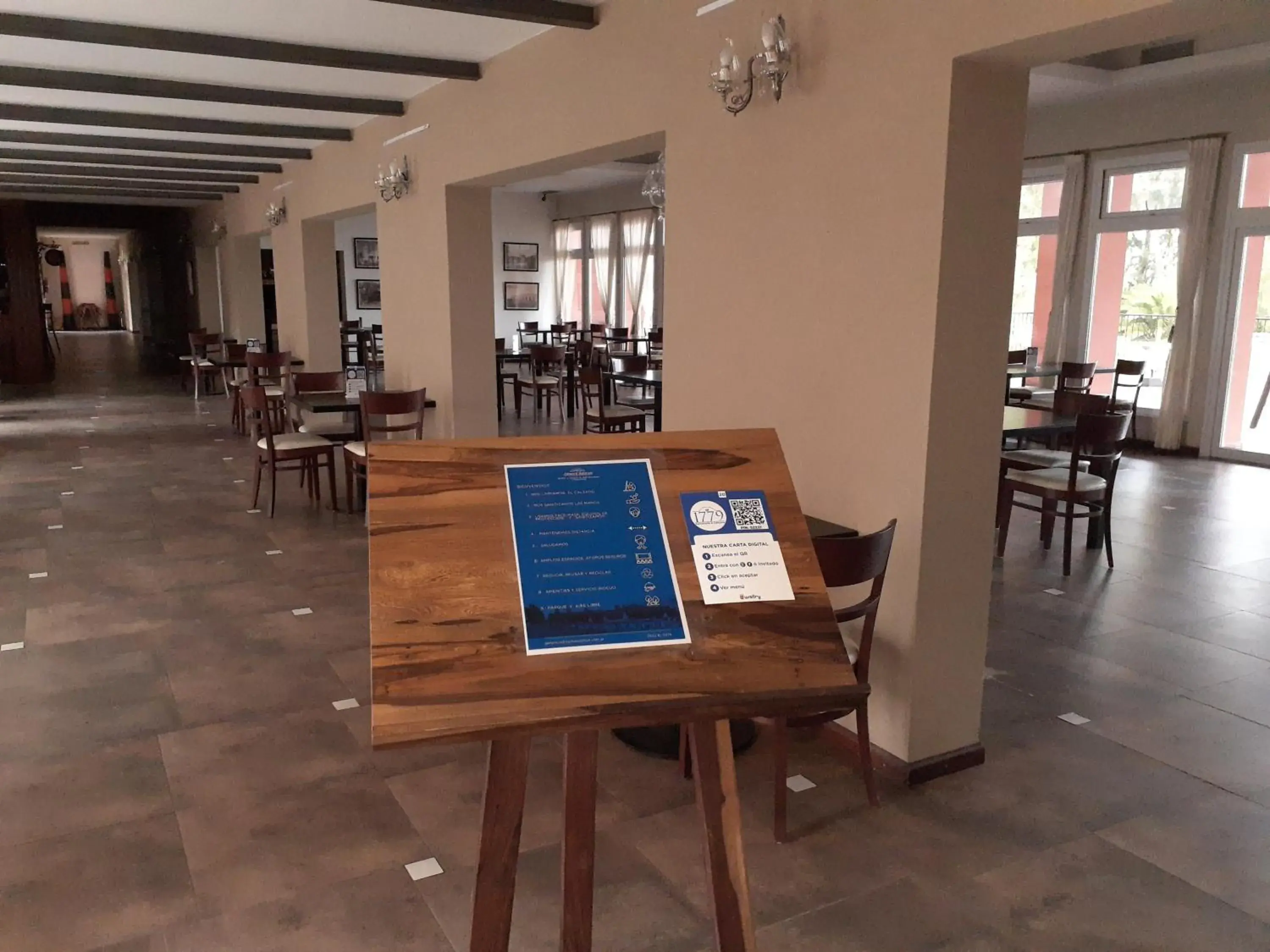 Restaurant/places to eat in Howard Johnson Chascomus Restaurant/places to eat in Howard Johnson Chascomus