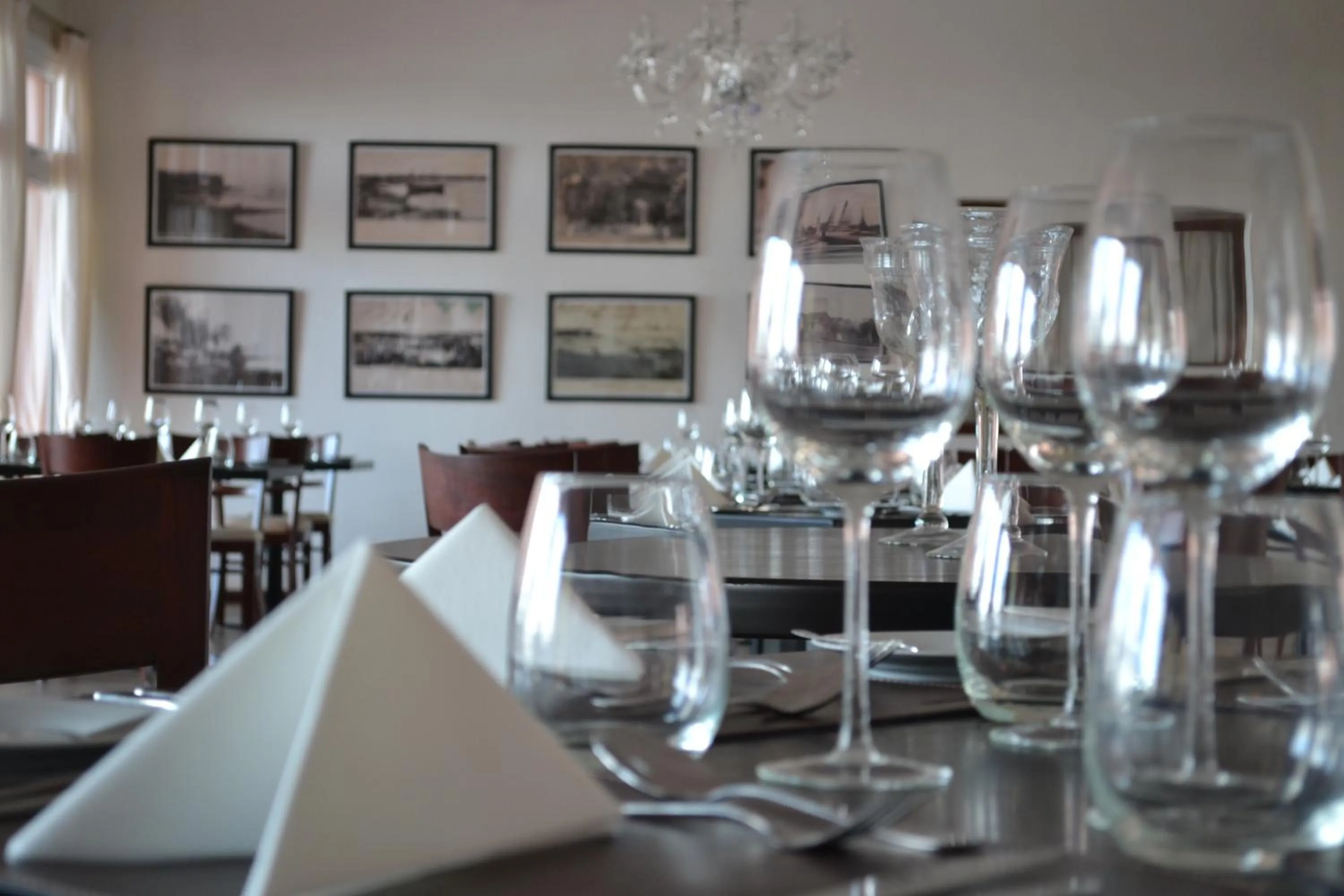 Restaurant/places to eat in Howard Johnson Chascomus