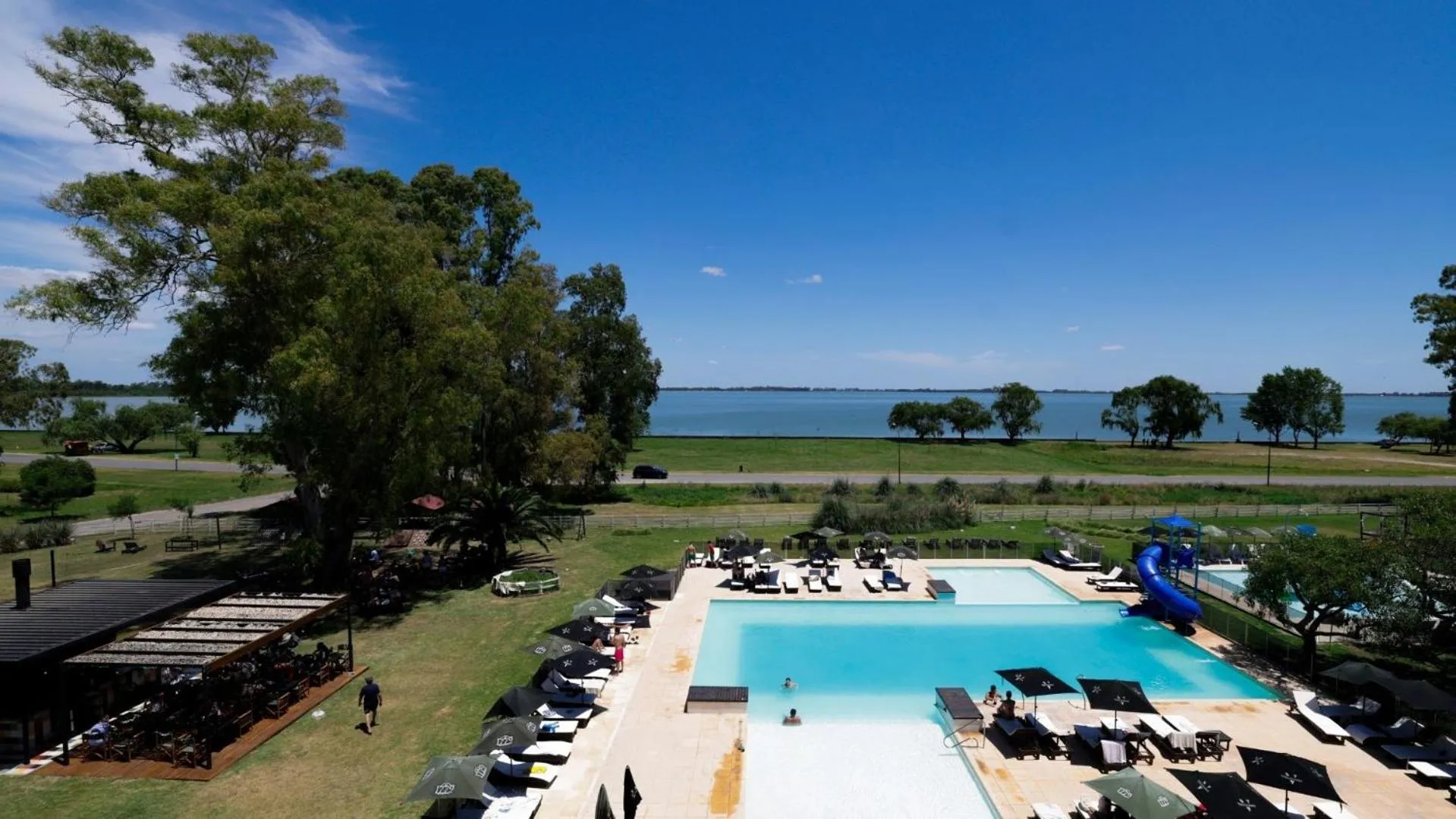 Natural landscape in Howard Johnson Chascomus