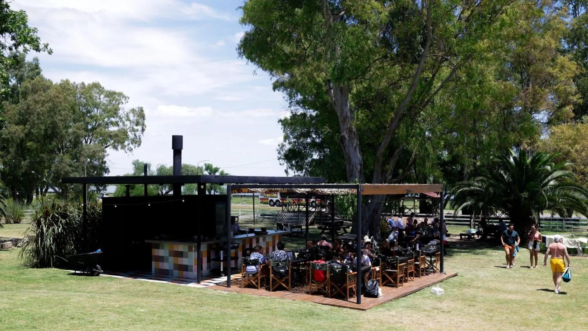 Day in Howard Johnson Chascomus