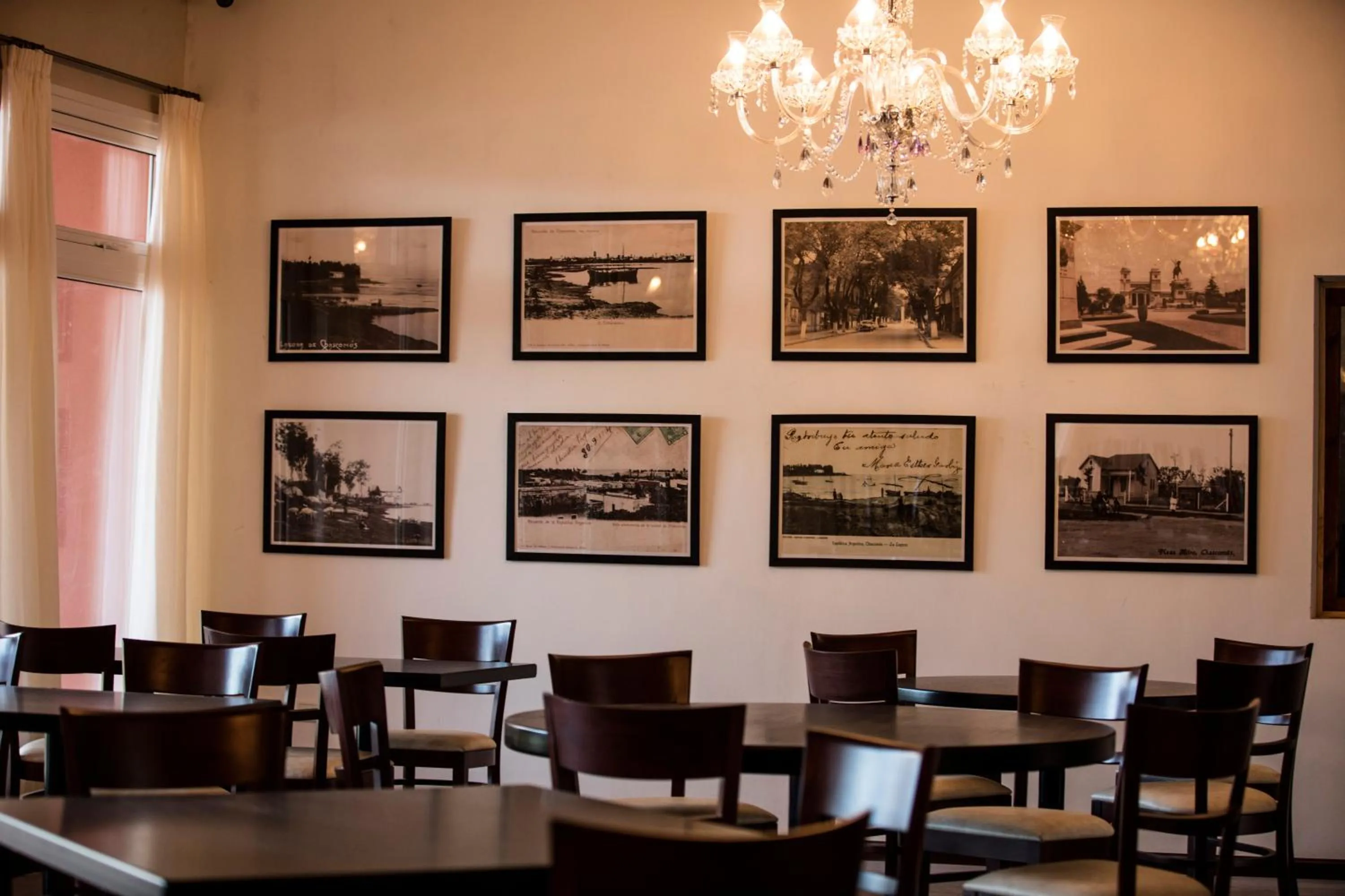 Restaurant/places to eat in Howard Johnson Chascomus