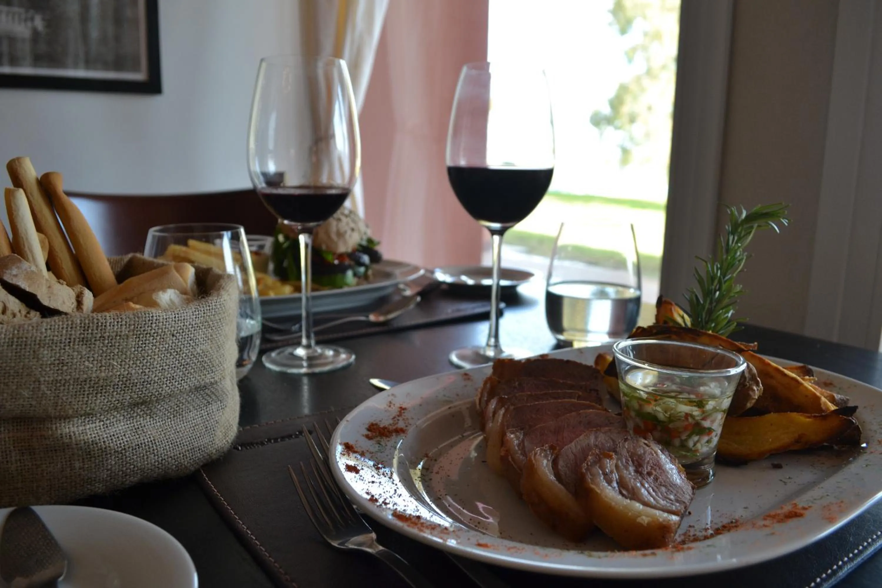 Food and drinks in Howard Johnson Chascomus