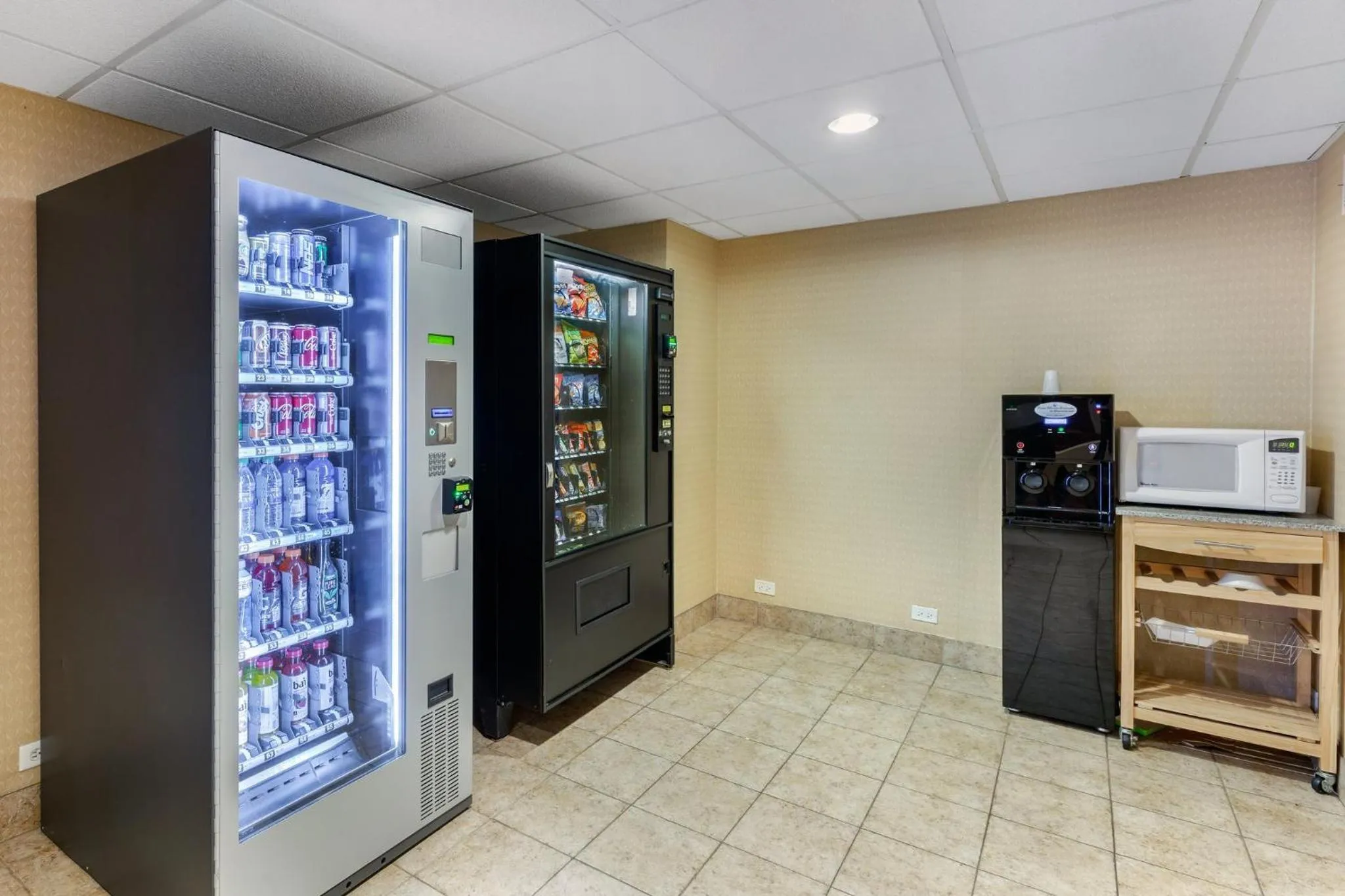 Other in Holiday Inn Express Chicago-Downers Grove by IHG