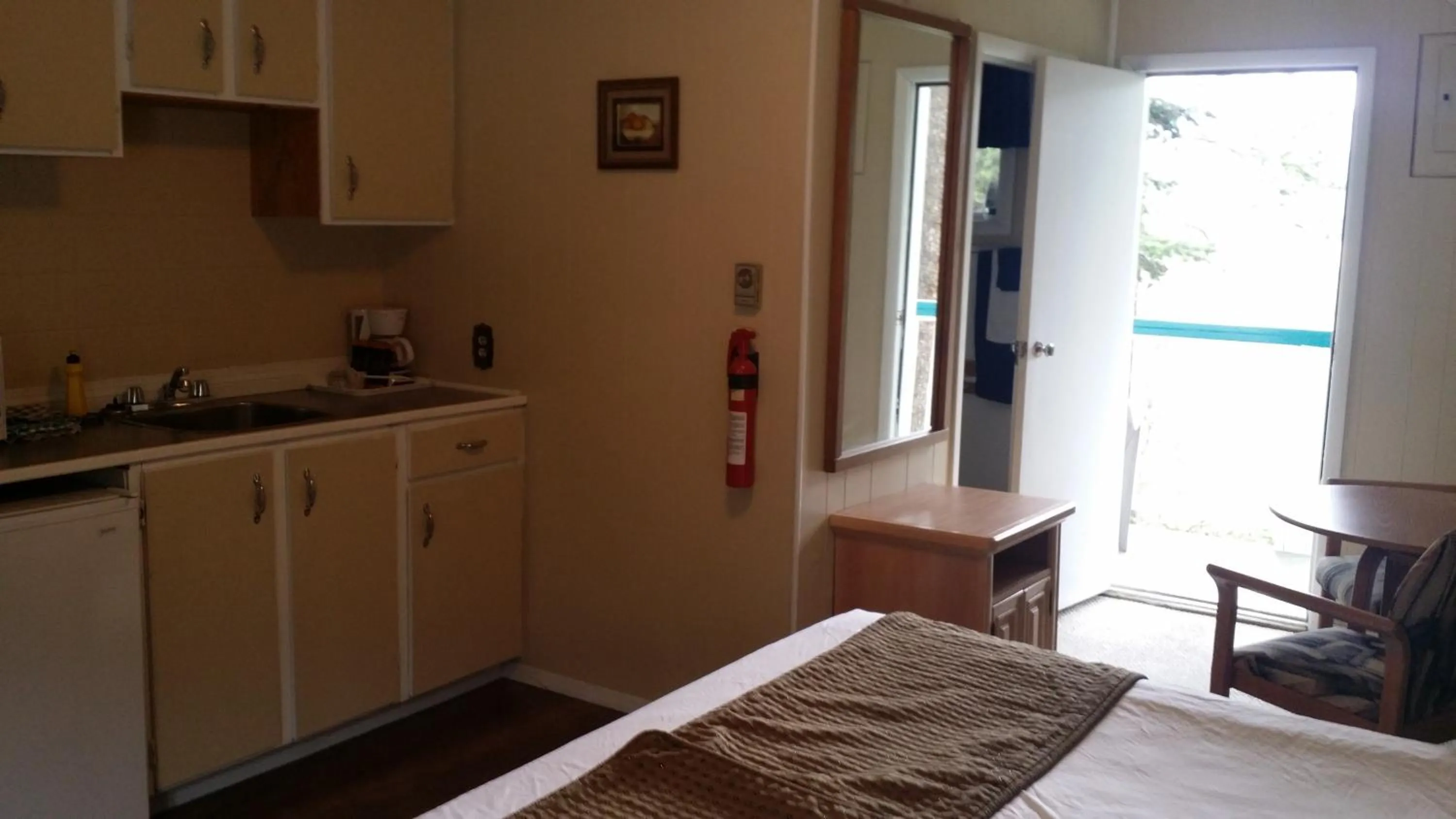 Bed in AppleTree Inn