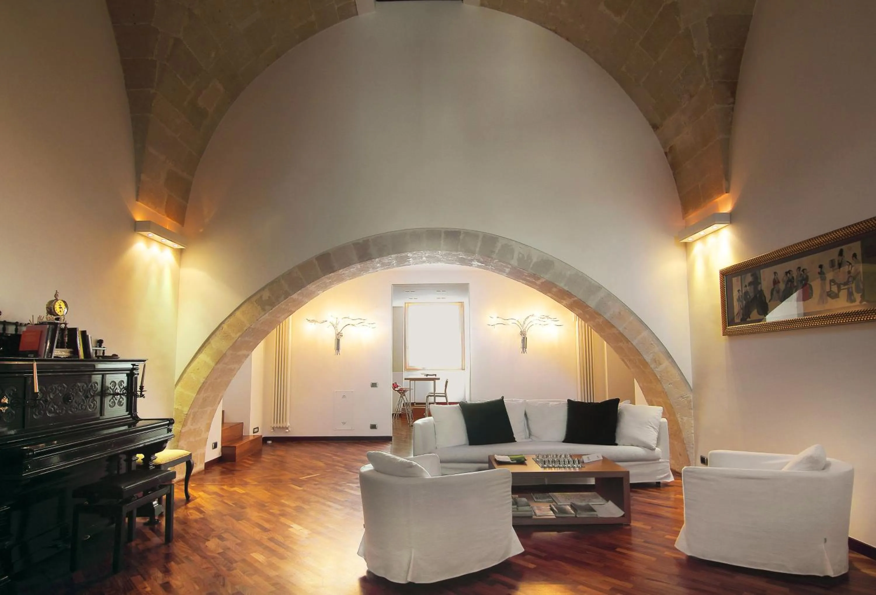 Seating area in Antica Civita Luxury Room