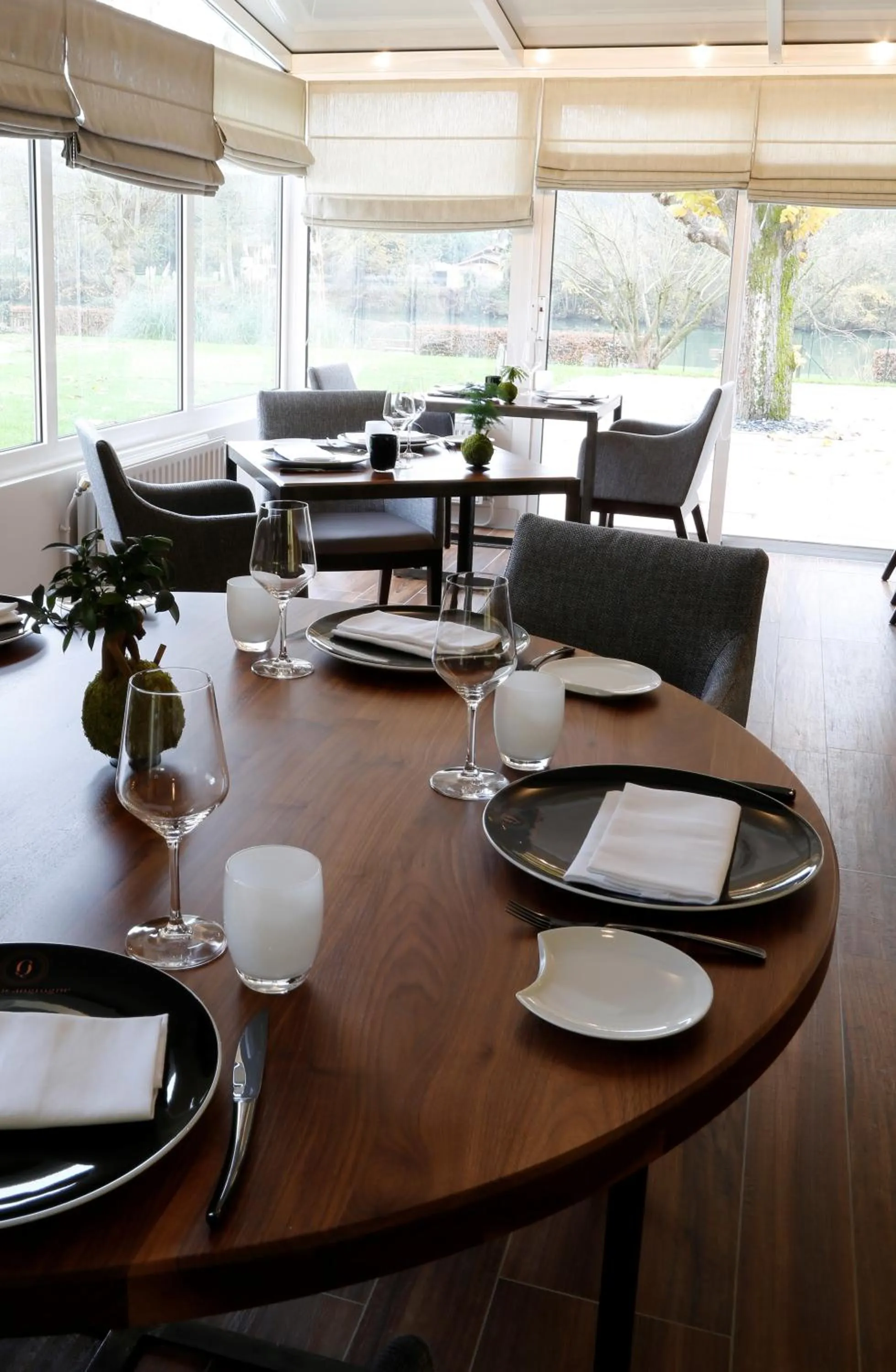 Restaurant/places to eat in Le Quincangrogne