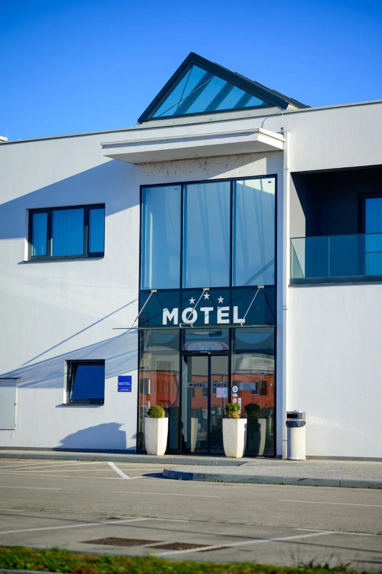 Motel Kamenica