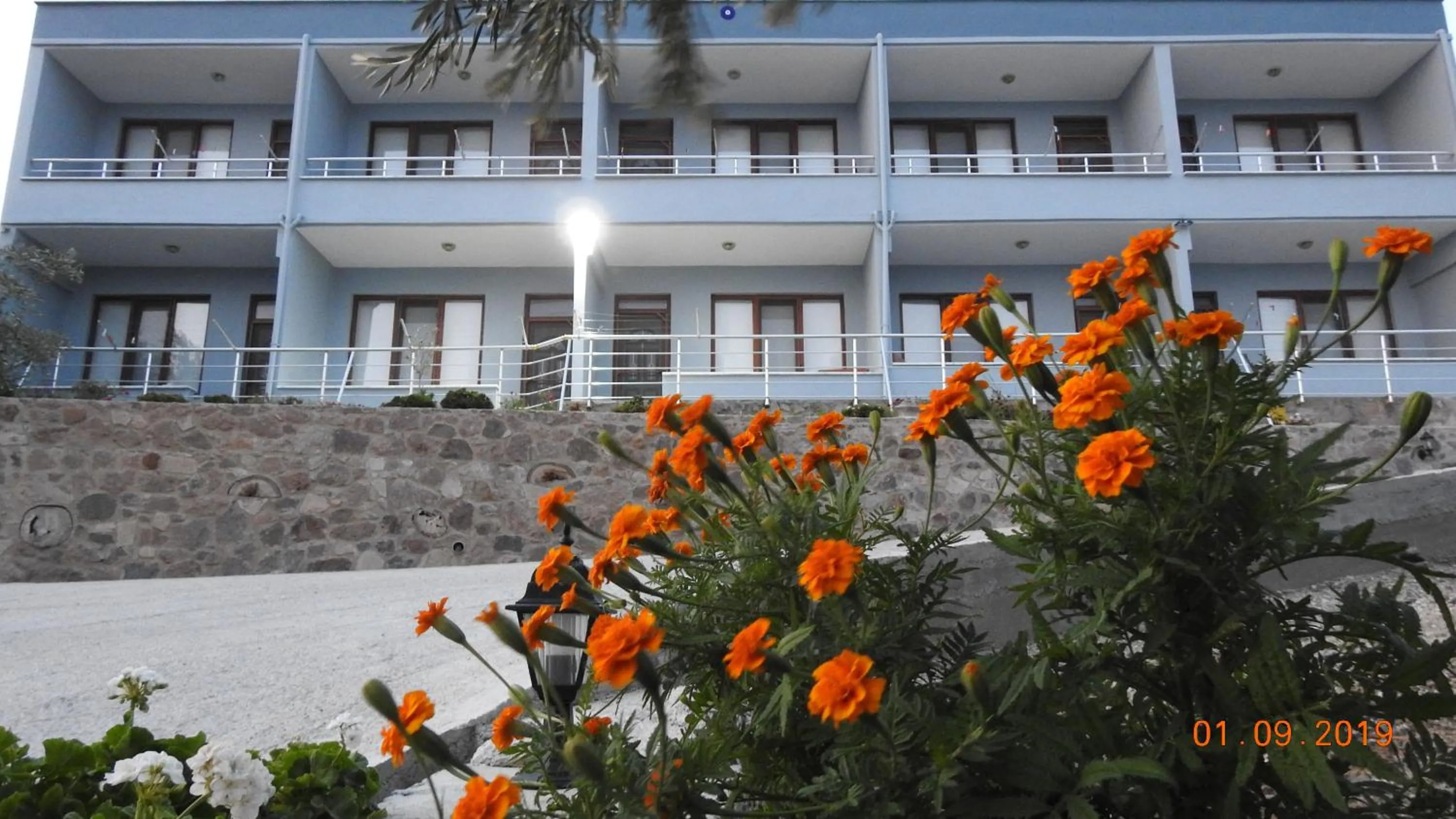 Property building in Assos Nazan Motel Restoran Beach