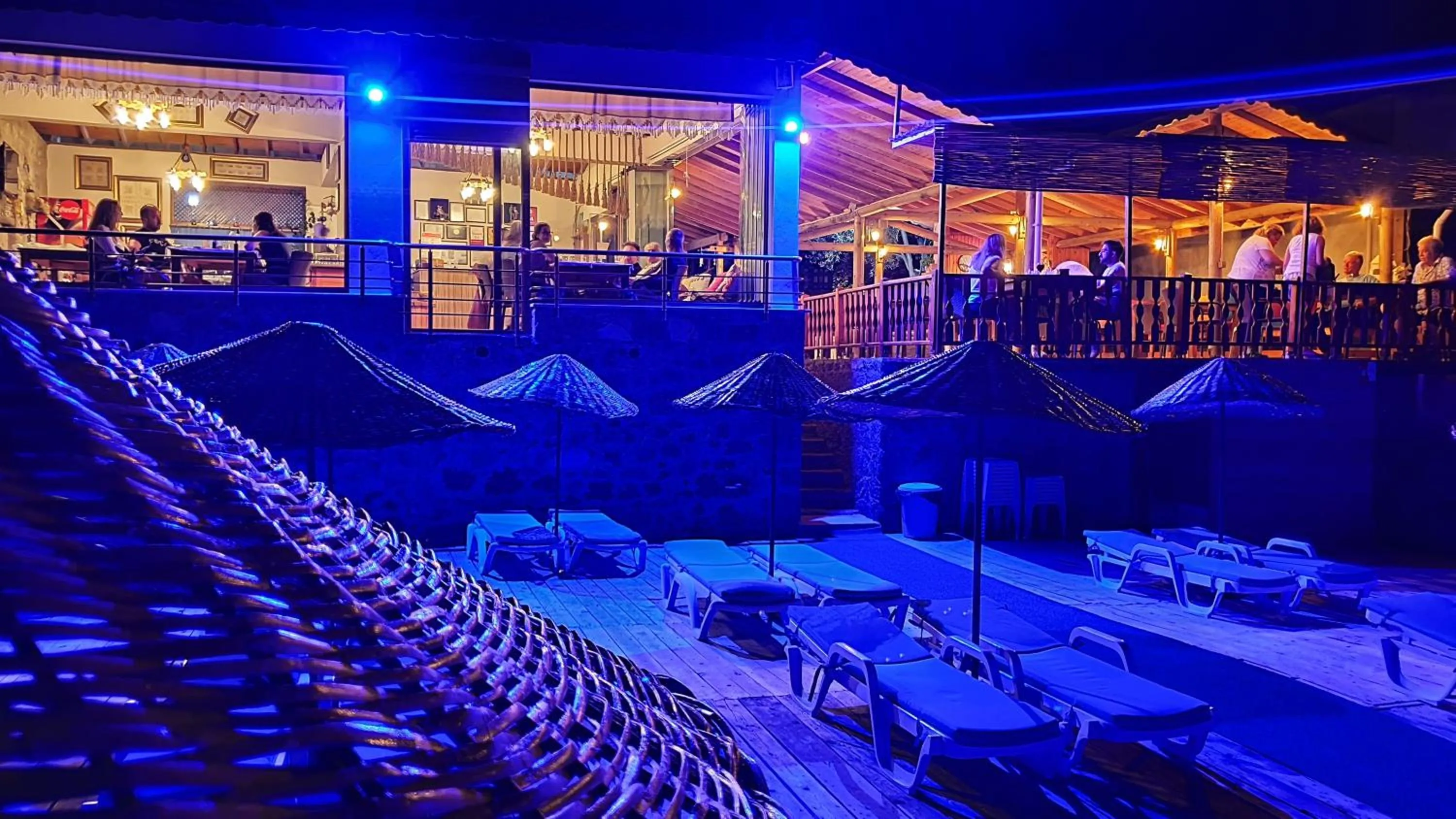 Assos Nazan Motel Restoran Beach