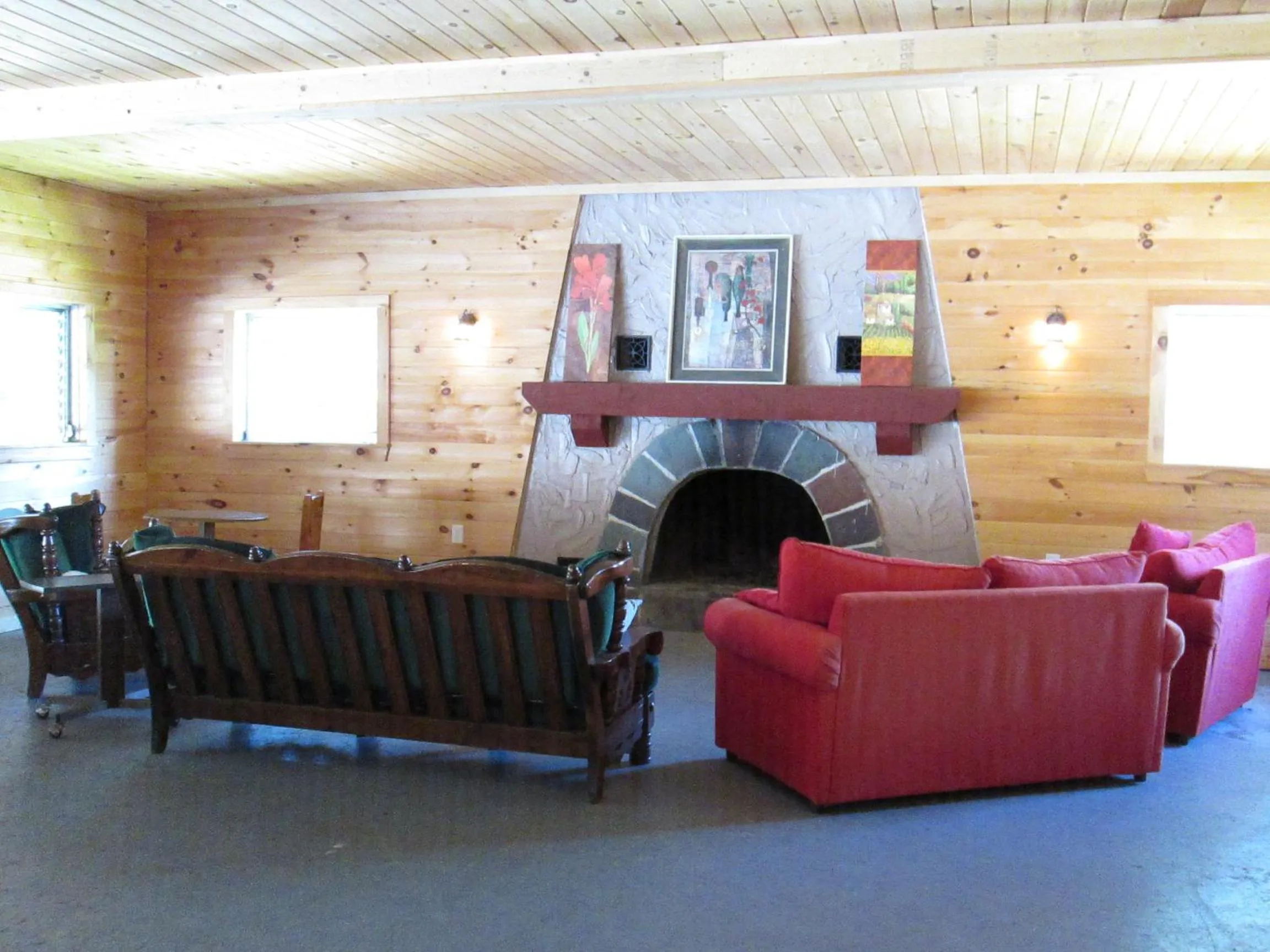 Game Room in Olympian Resort Motel