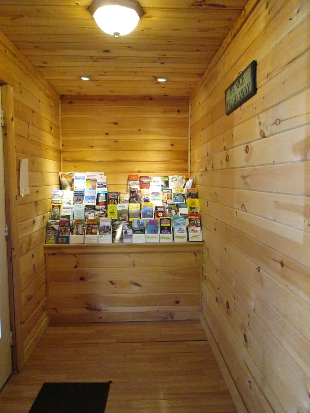 Lobby or reception in Olympian Resort Motel