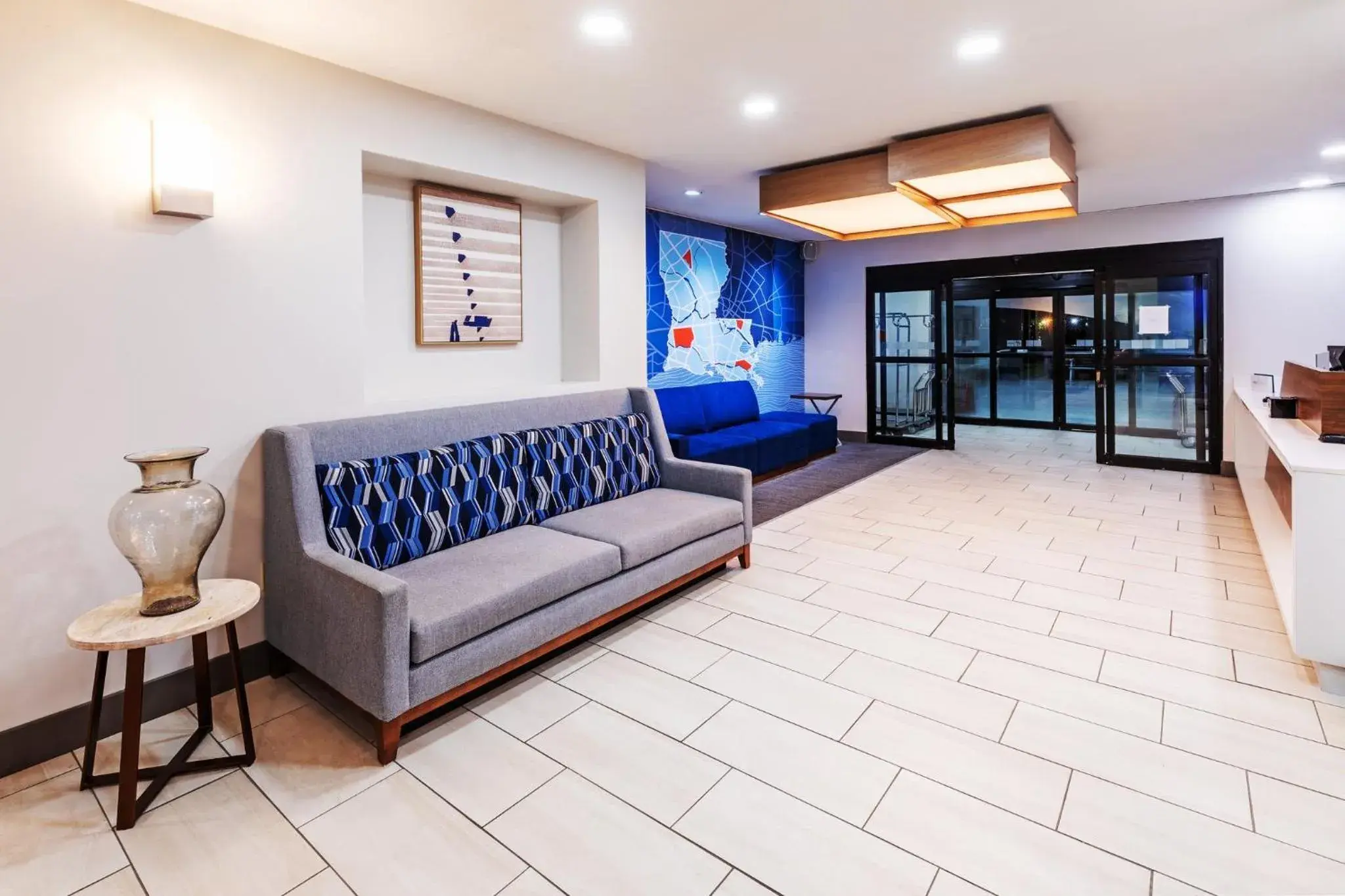 Property building in Holiday Inn Express Harvey-Marrero by IHG Property building in Holiday Inn Express Harvey-Marrero by IHG