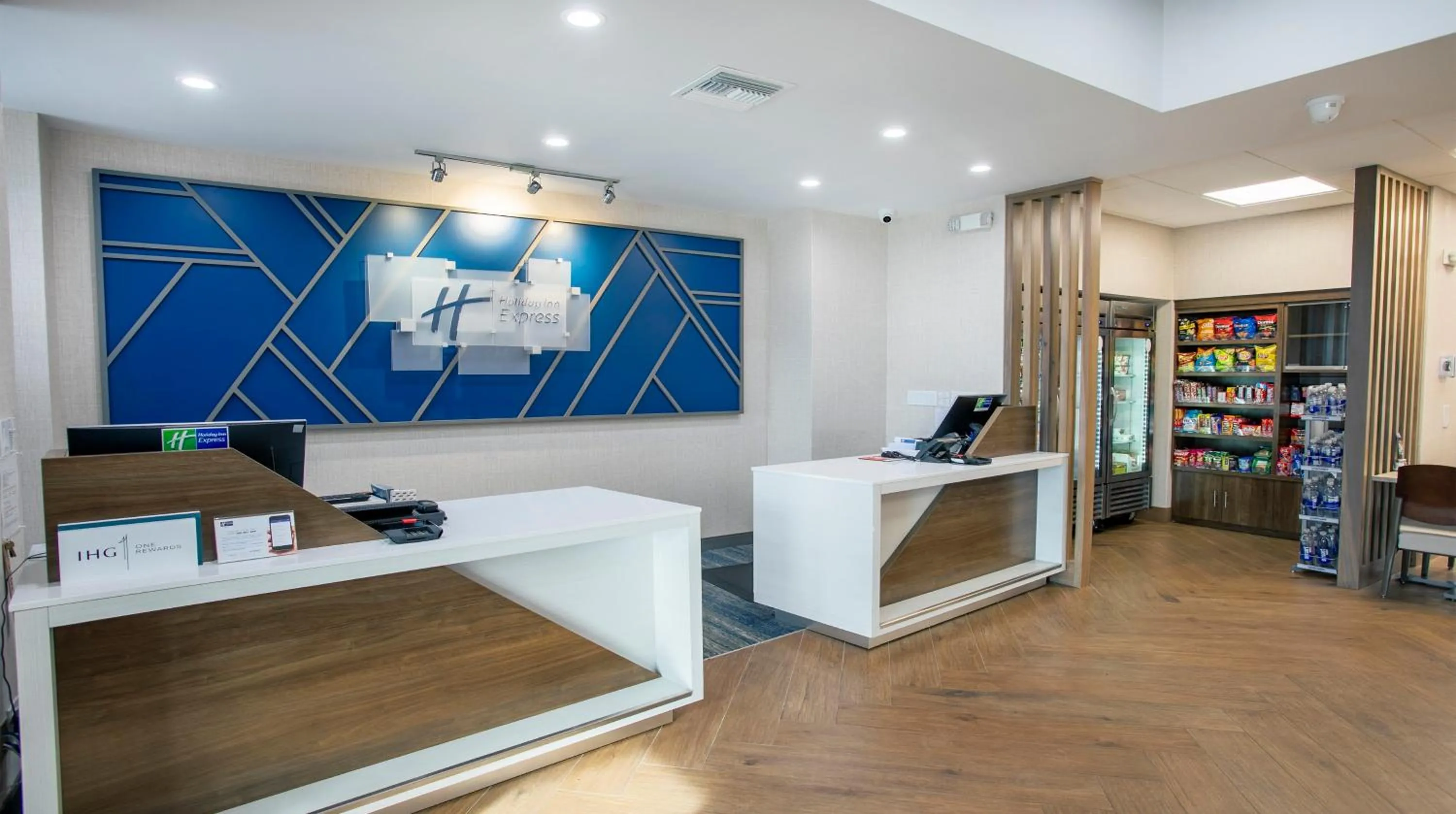 Property building in Holiday Inn Express- North Palm Beach and IHG Hotel