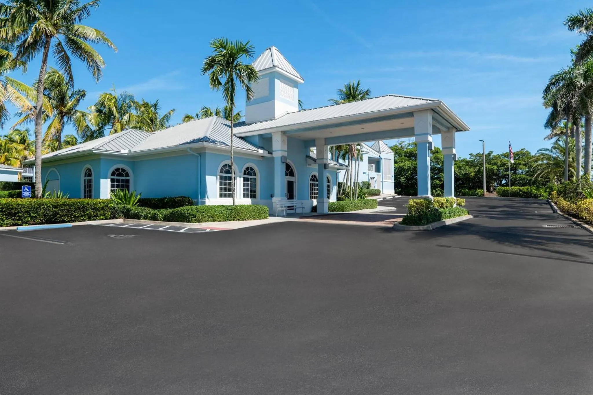 Property building in Holiday Inn Express- North Palm Beach and IHG Hotel