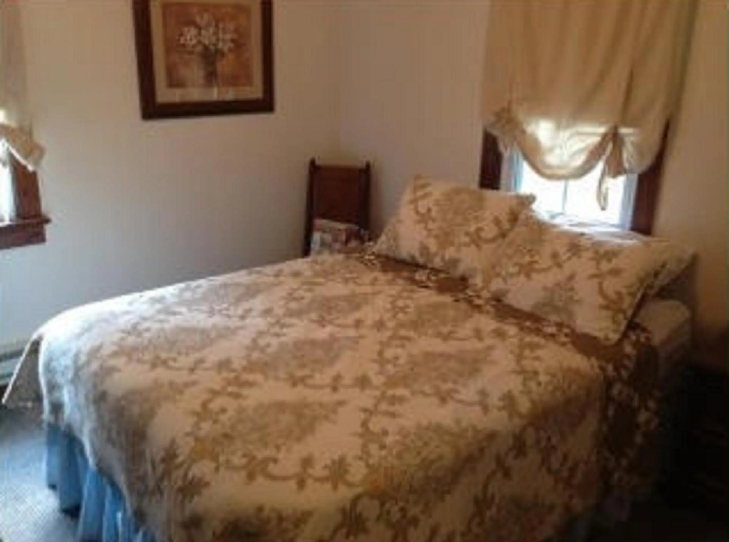 Bedroom, Bed in Echo Valley Cottages