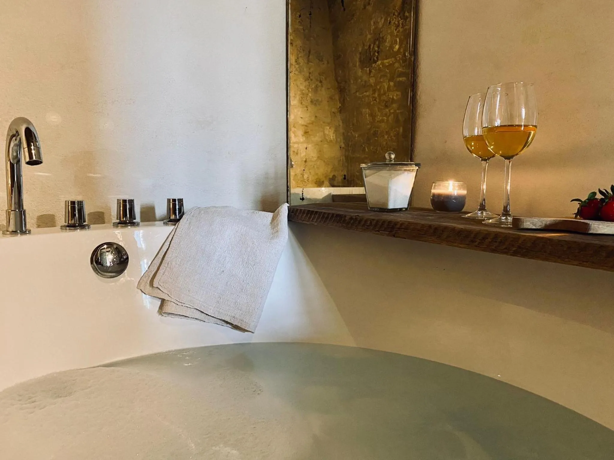 Bath in Capannacce Organic and Horse Farm