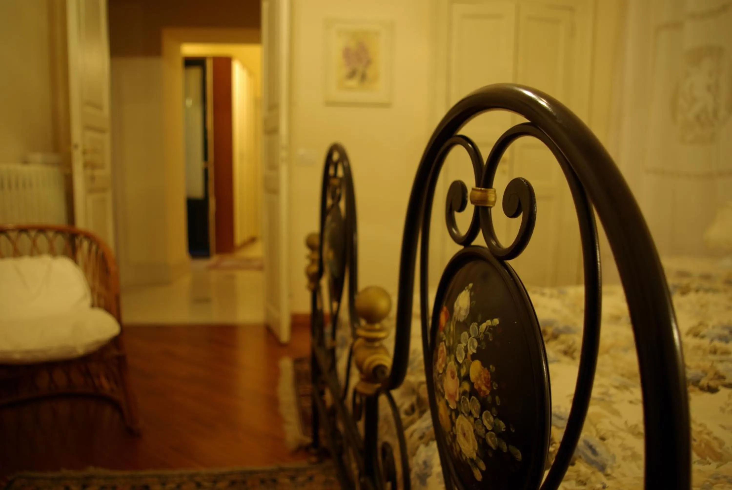 Double or Twin Room with Private Bathroom - single occupancy in Aci e Galatea