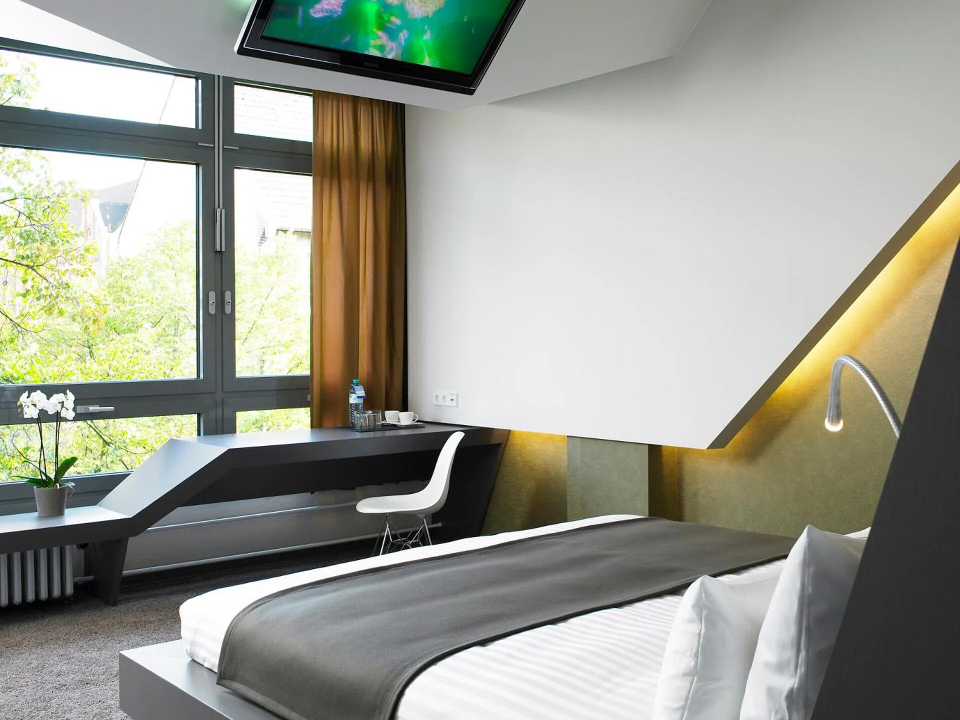 TV and multimedia, Bed in Aspria Berlin Ku'damm Sport & Spa