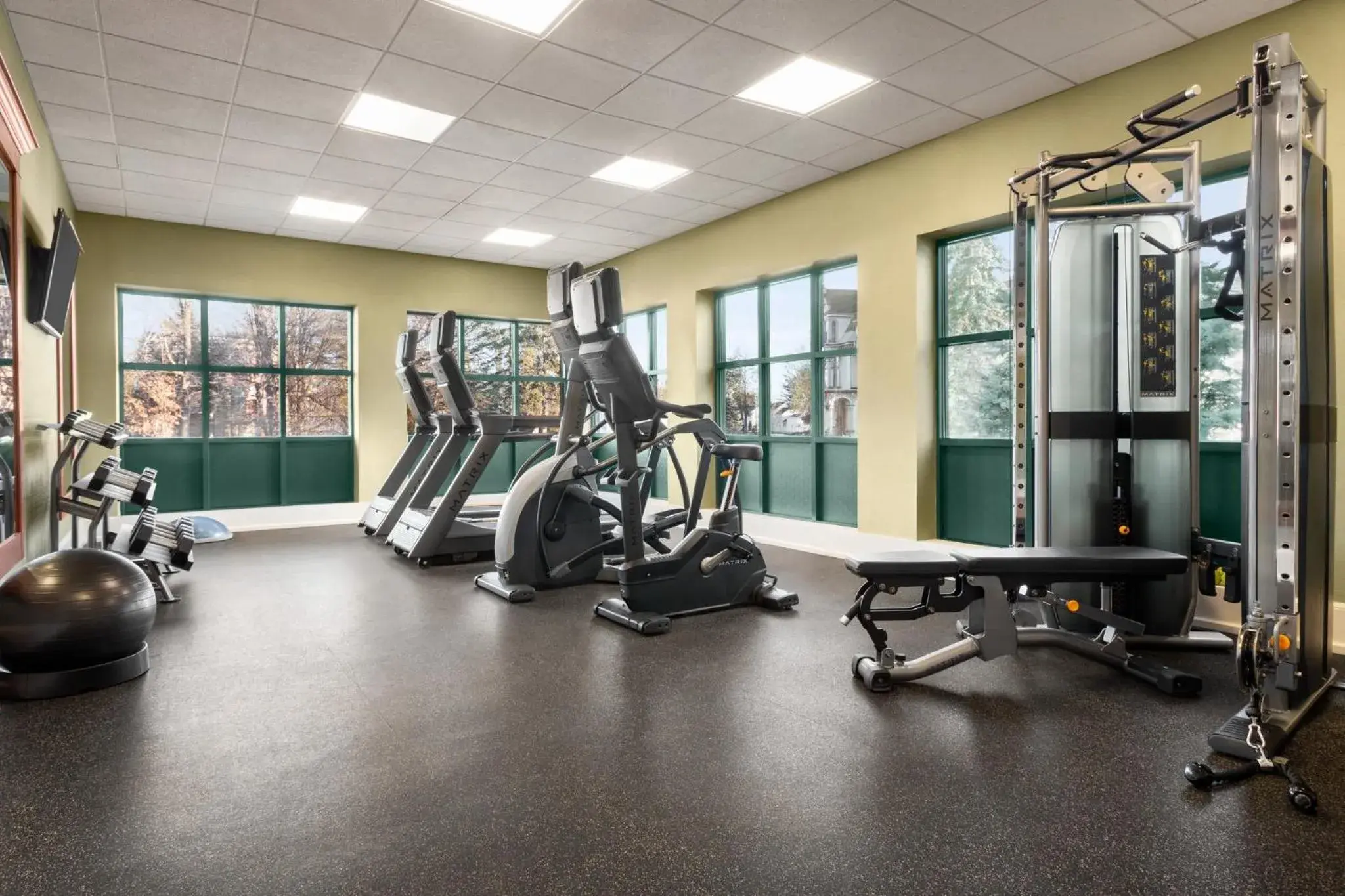 Fitness centre/facilities in Holiday Inn Saratoga Springs by IHG Fitness centre/facilities in Holiday Inn Saratoga Springs by IHG