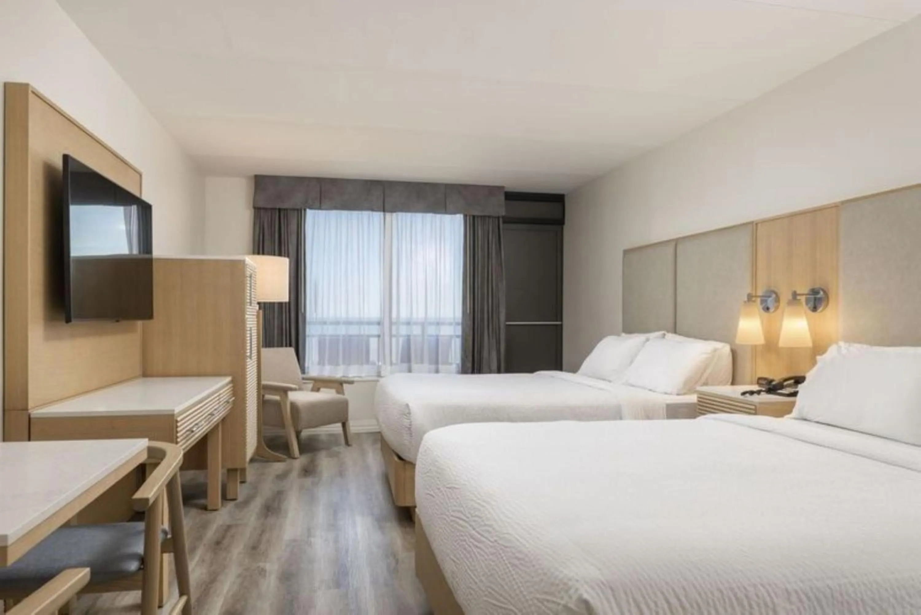 Photo of the whole room, Bed in Holiday Inn Resort Galveston - On The Beach by IHG