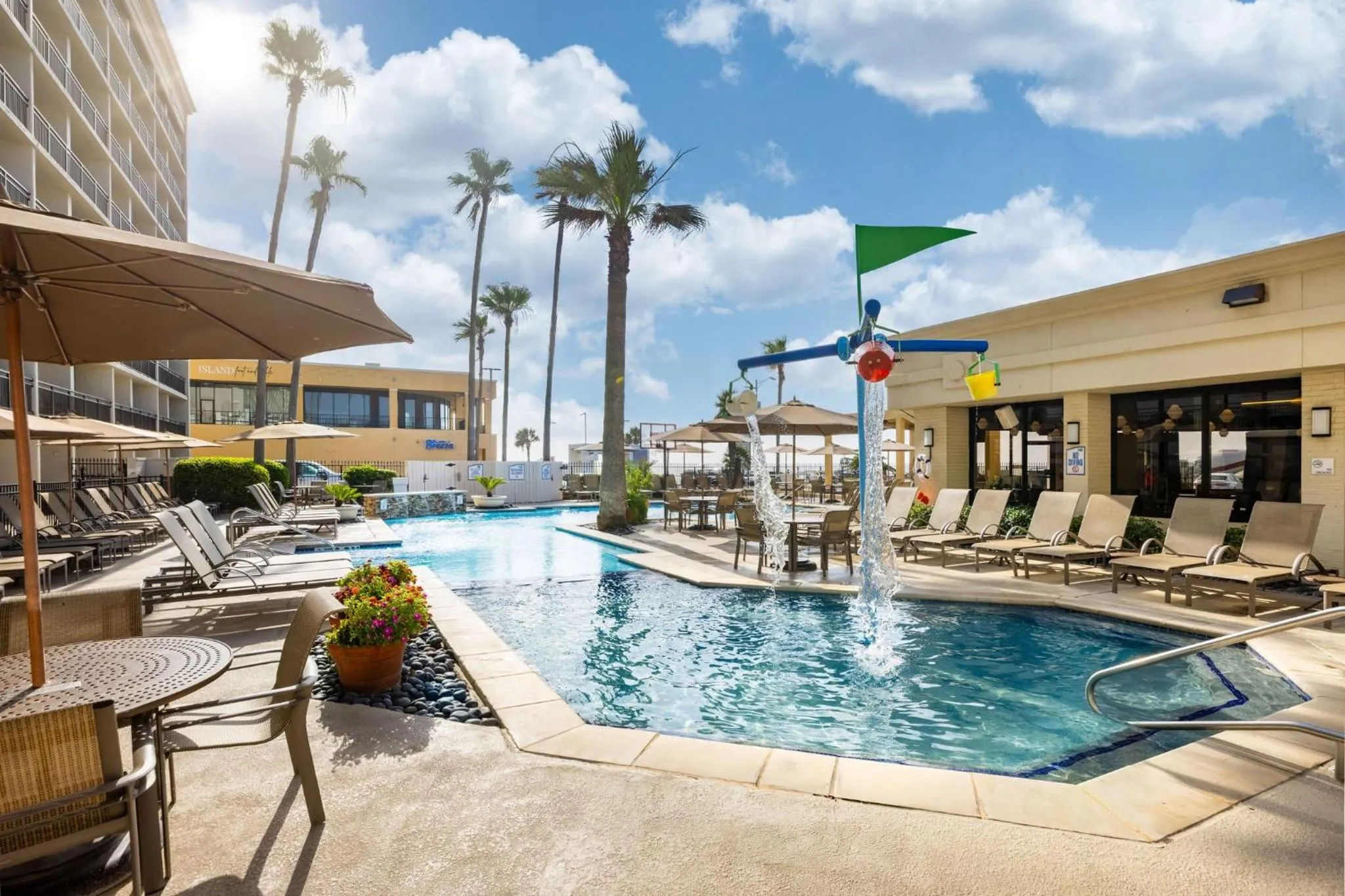 Swimming pool in Holiday Inn Resort Galveston - On The Beach by IHG