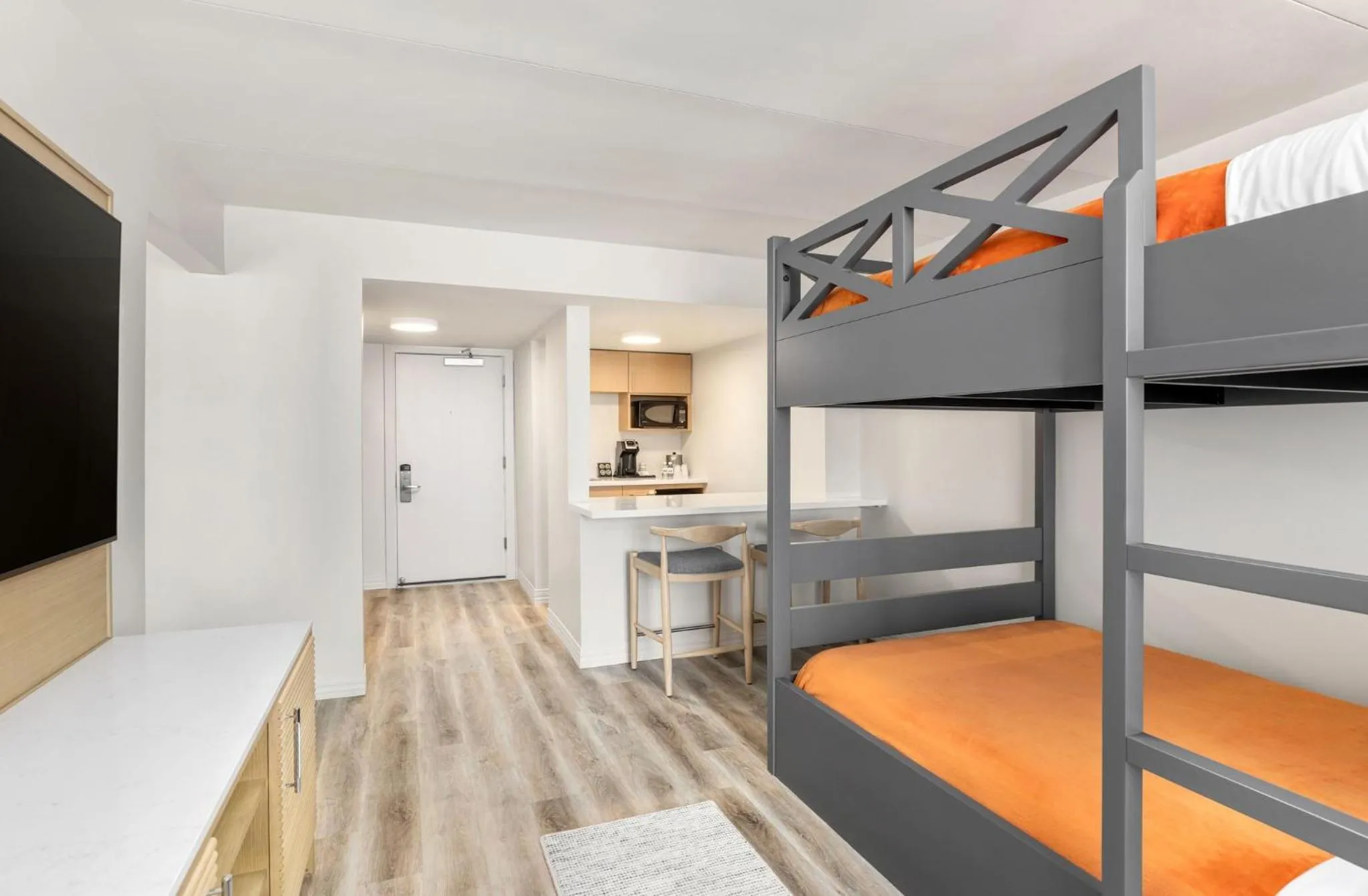 Photo of the whole room, Bed in Holiday Inn Resort Galveston - On The Beach by IHG