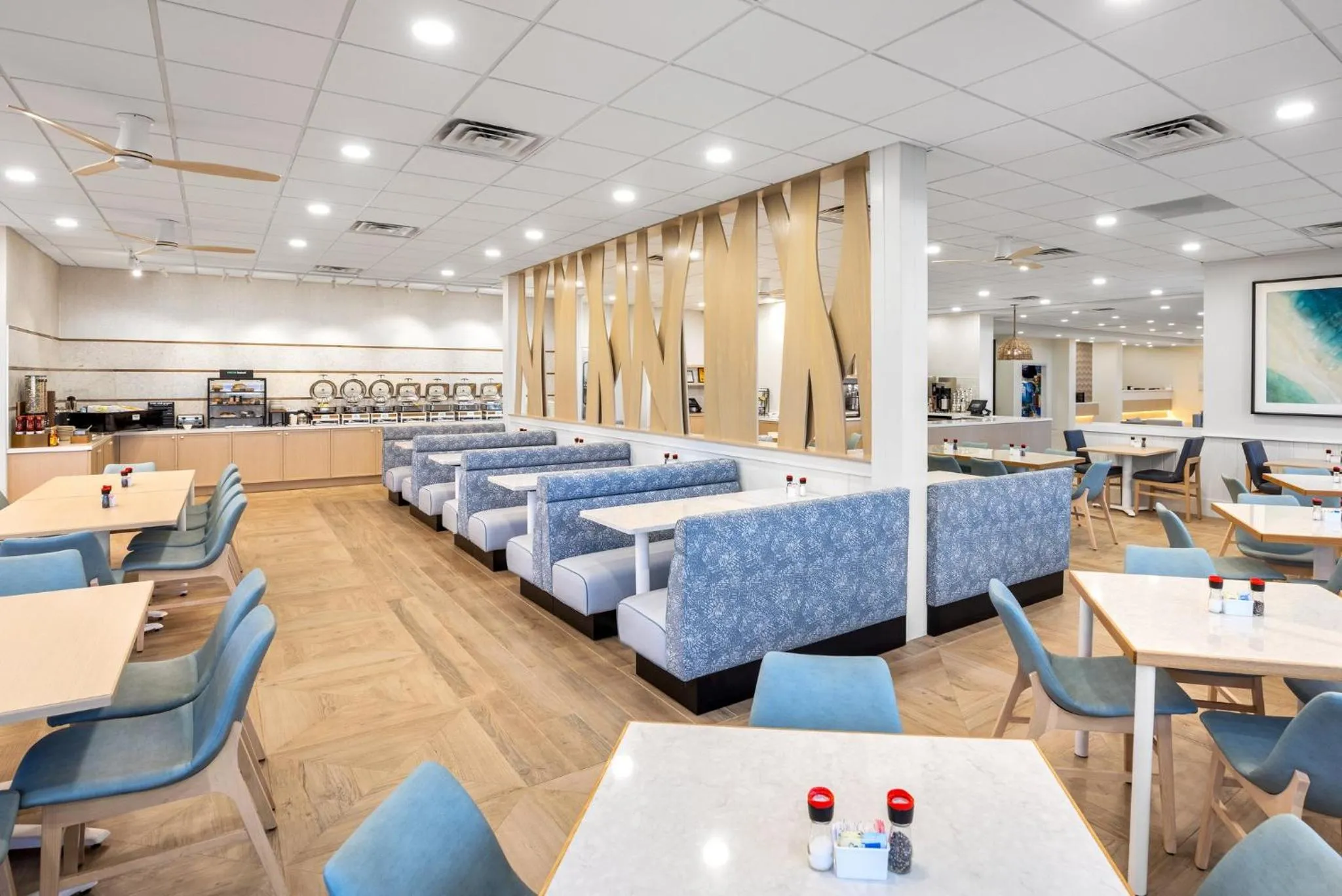 Restaurant/places to eat in Holiday Inn Resort Galveston - On The Beach by IHG