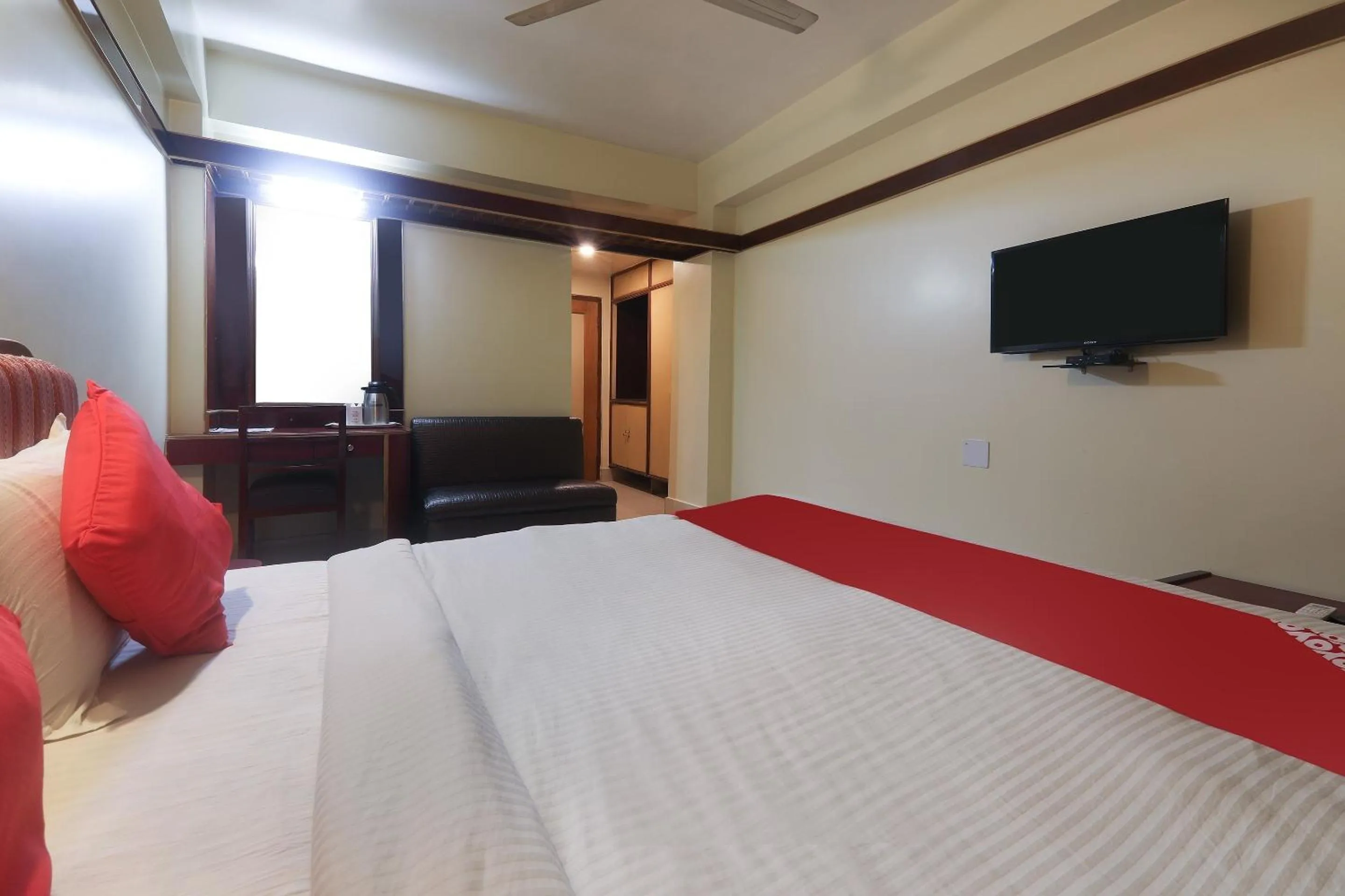 Bedroom in Collection O President