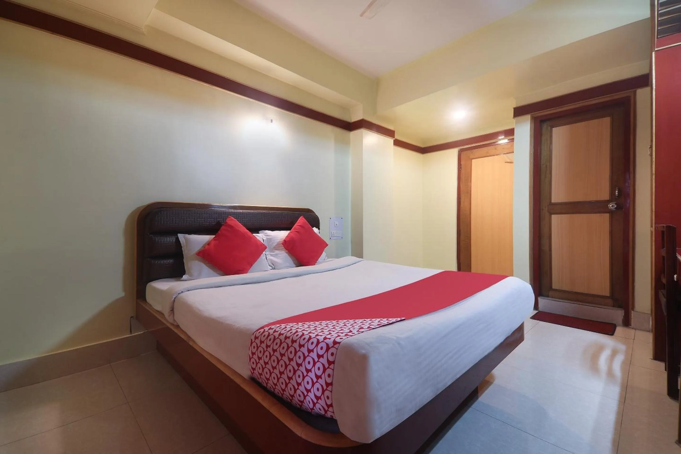 Bedroom in Collection O President