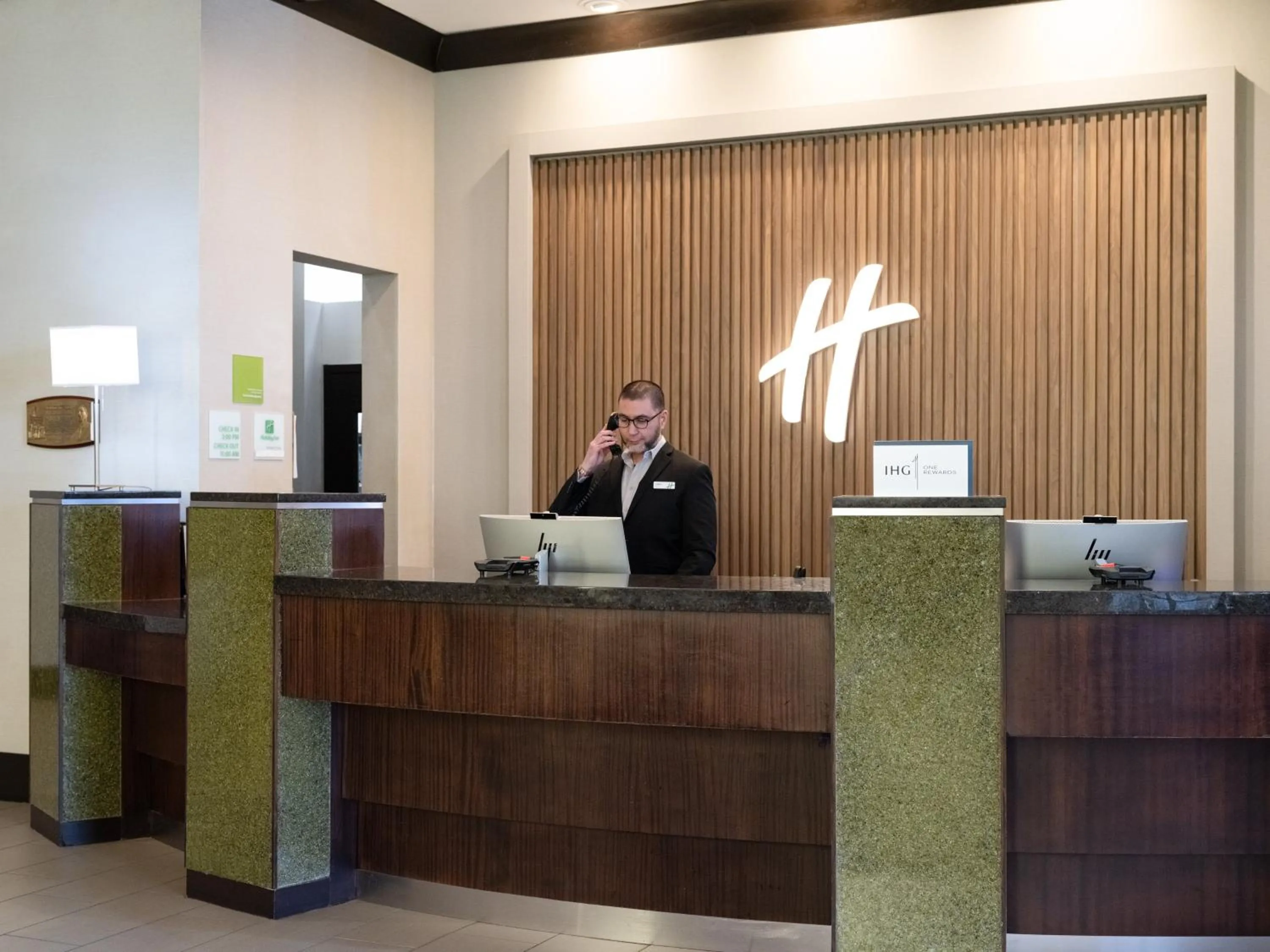 Property building in Holiday Inn Hotel & Suites Chicago Northwest - Elgin by IHG