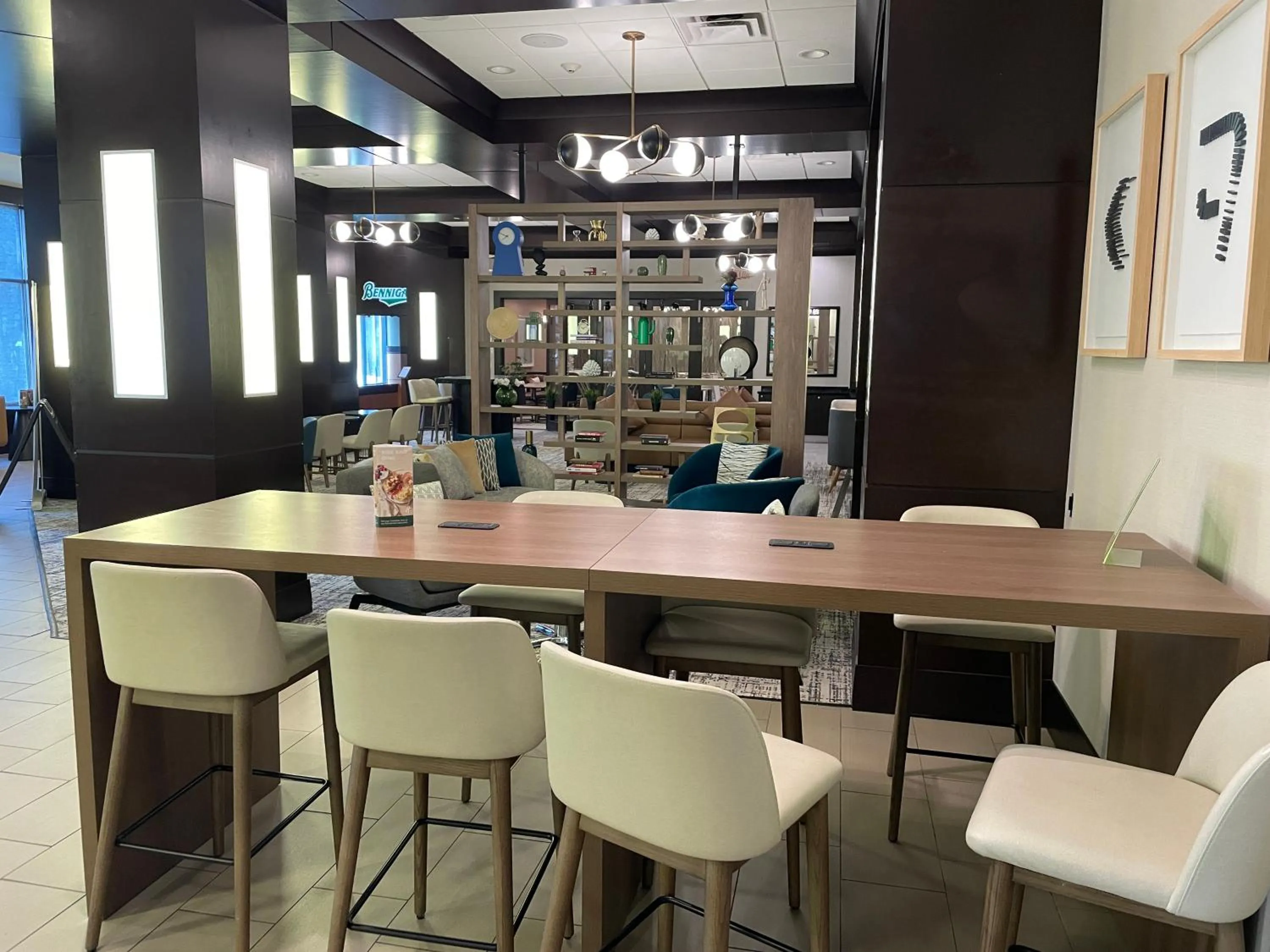 Breakfast in Holiday Inn Hotel & Suites Chicago Northwest - Elgin by IHG