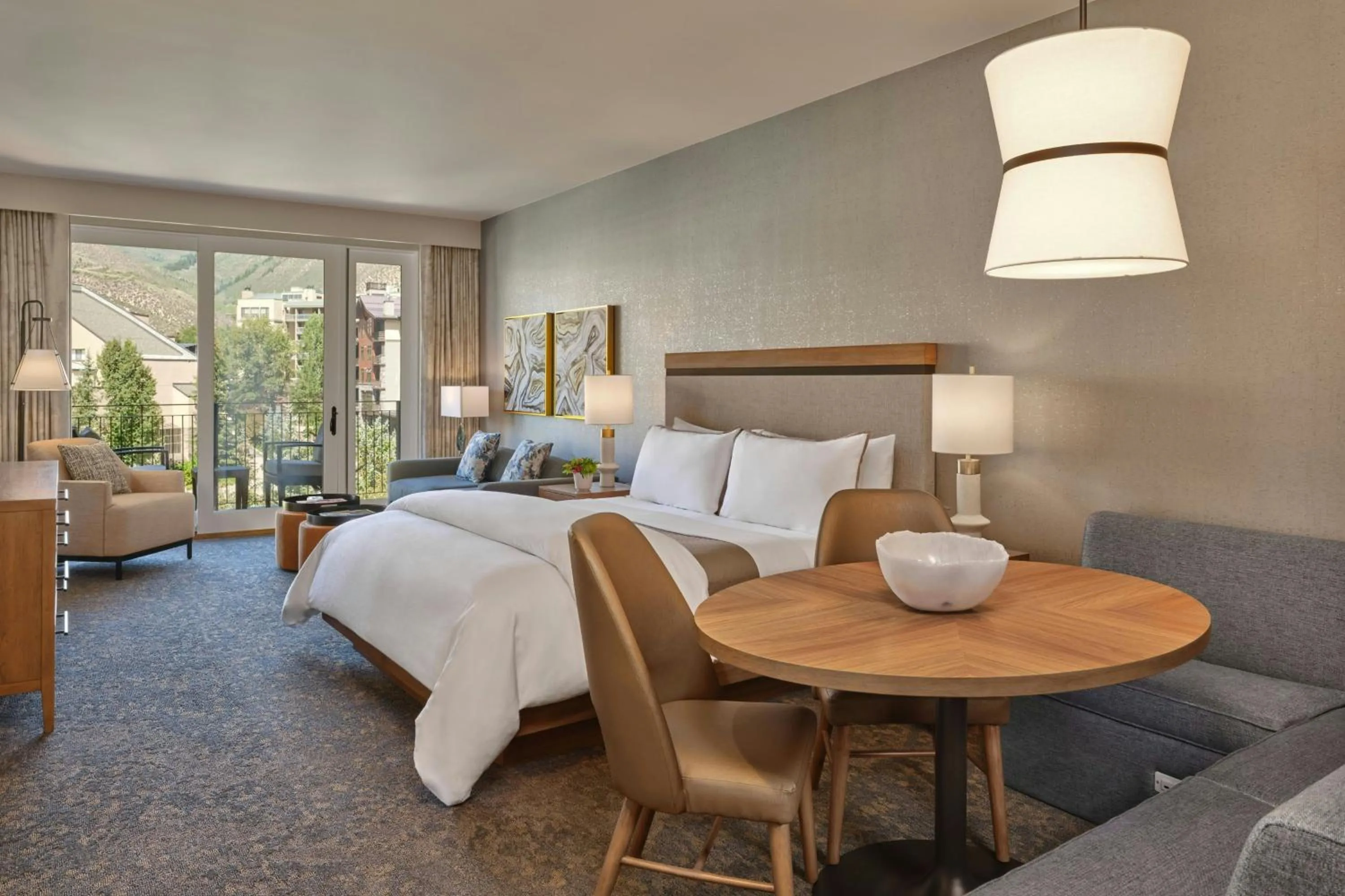 Photo of the whole room, Bed in The Westin Riverfront Mountain Villas, Beaver Creek Mountain