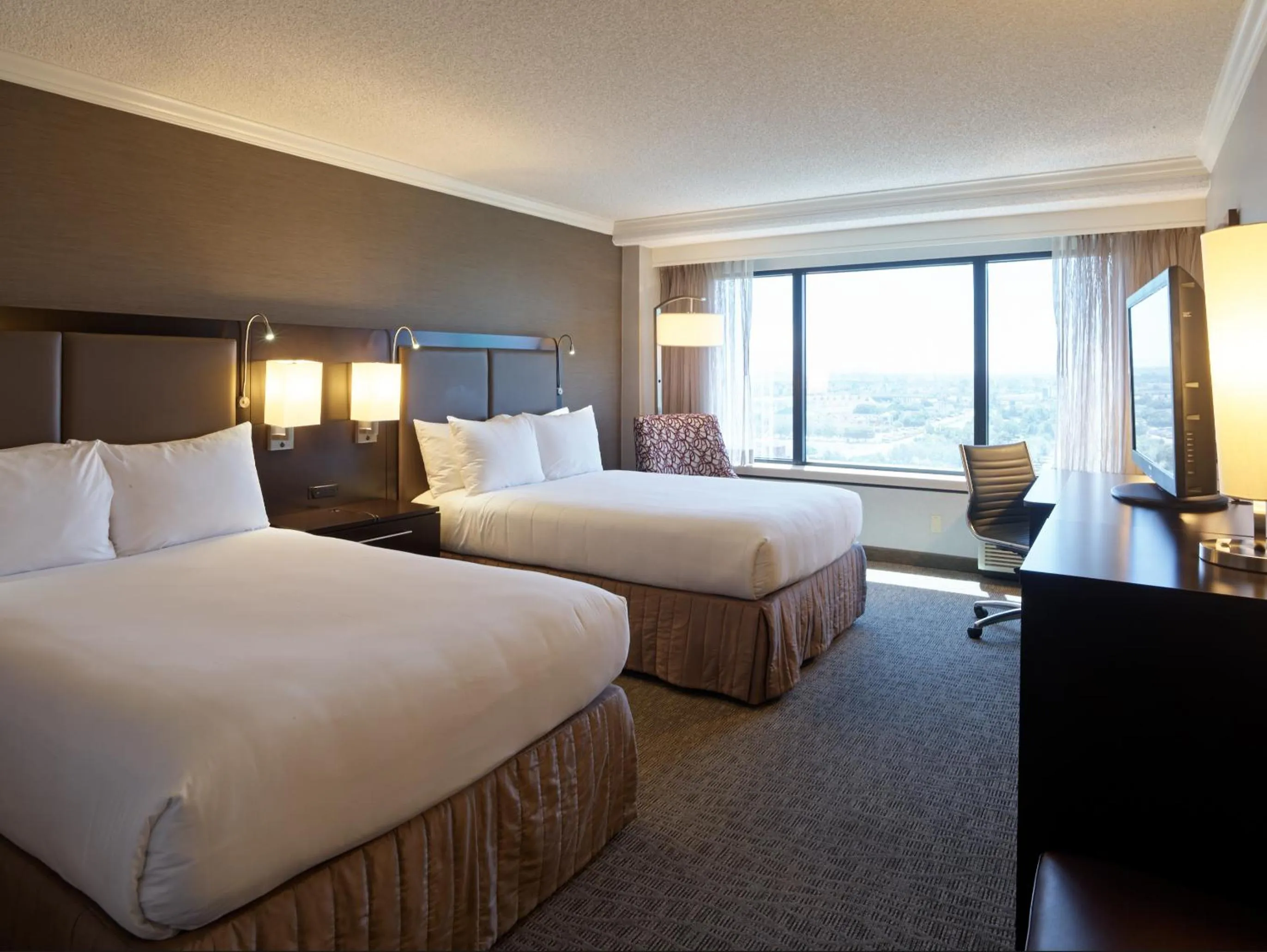 Photo of the whole room, Bed in Sonesta San Jose - Milpitas