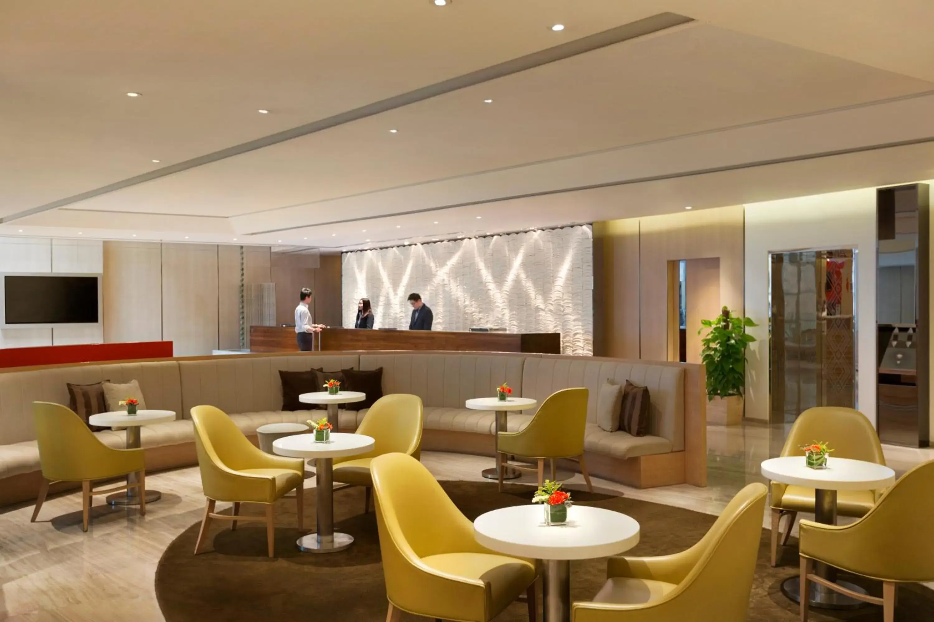 Lounge or bar in Jen Hong Kong by Shangri-La Lounge or bar in Jen Hong Kong by Shangri-La