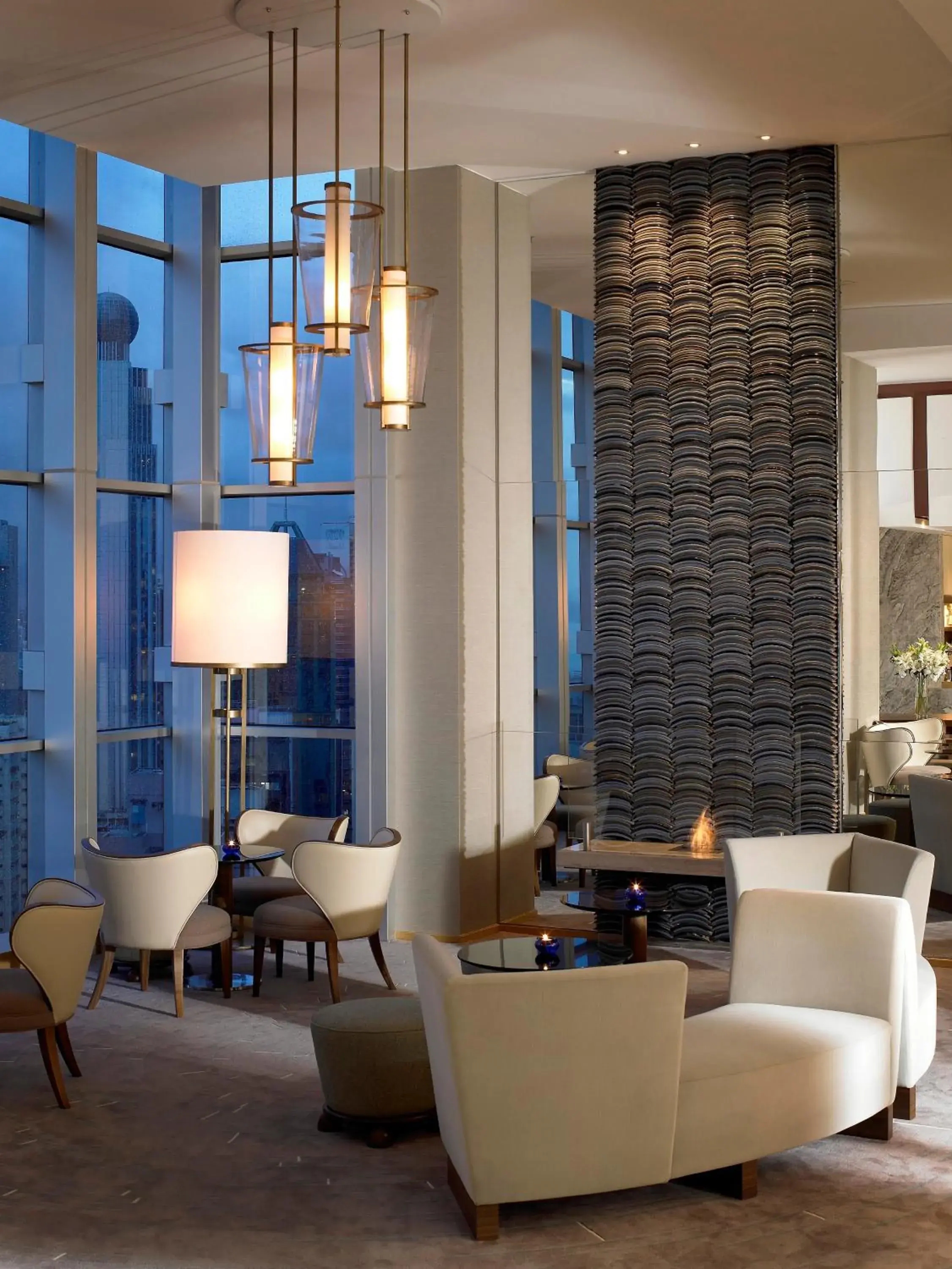 Lounge or bar in Jen Hong Kong by Shangri-La Lounge or bar in Jen Hong Kong by Shangri-La