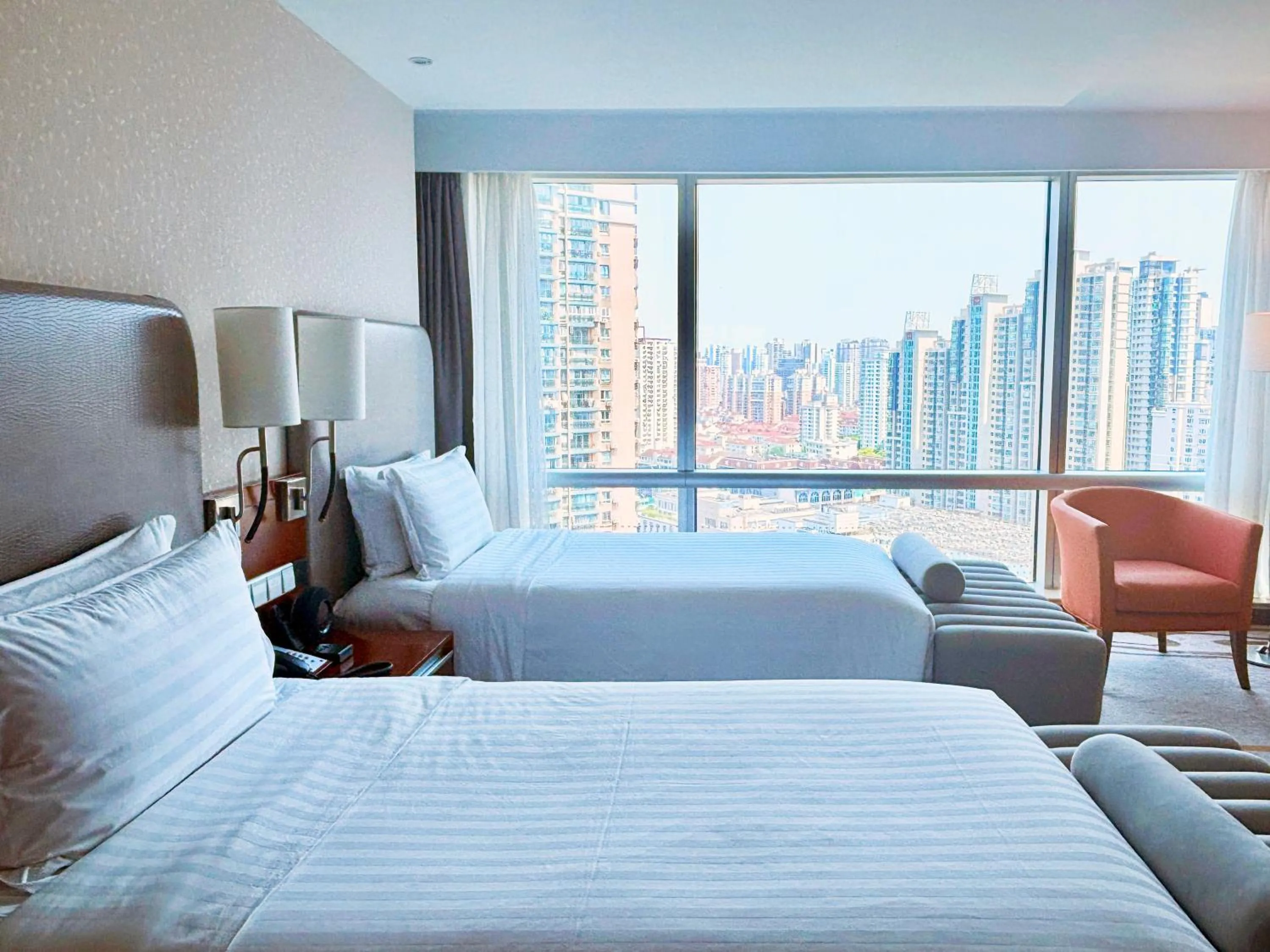 Bedroom, Bed in Pullman Shanghai Central - In XinTianDi & Yu Garden Area