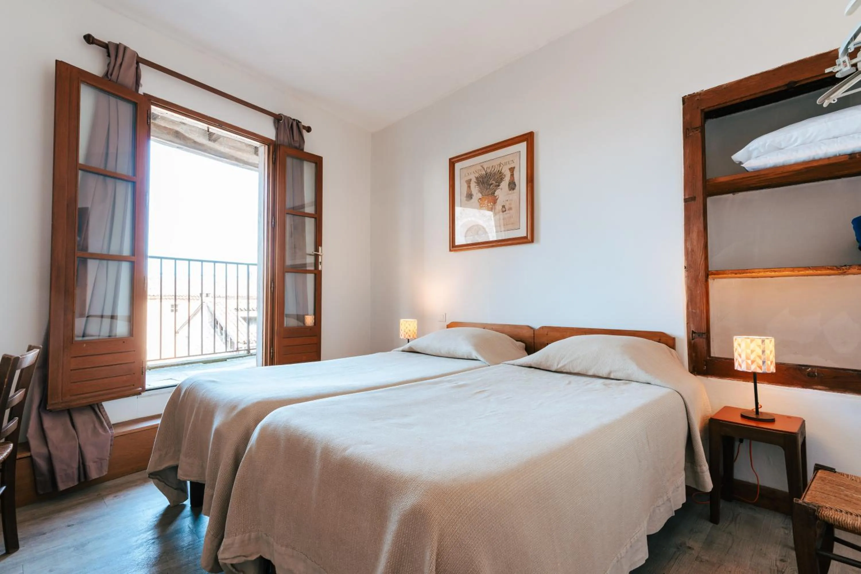 Bedroom, Bed in Hotel des Consuls