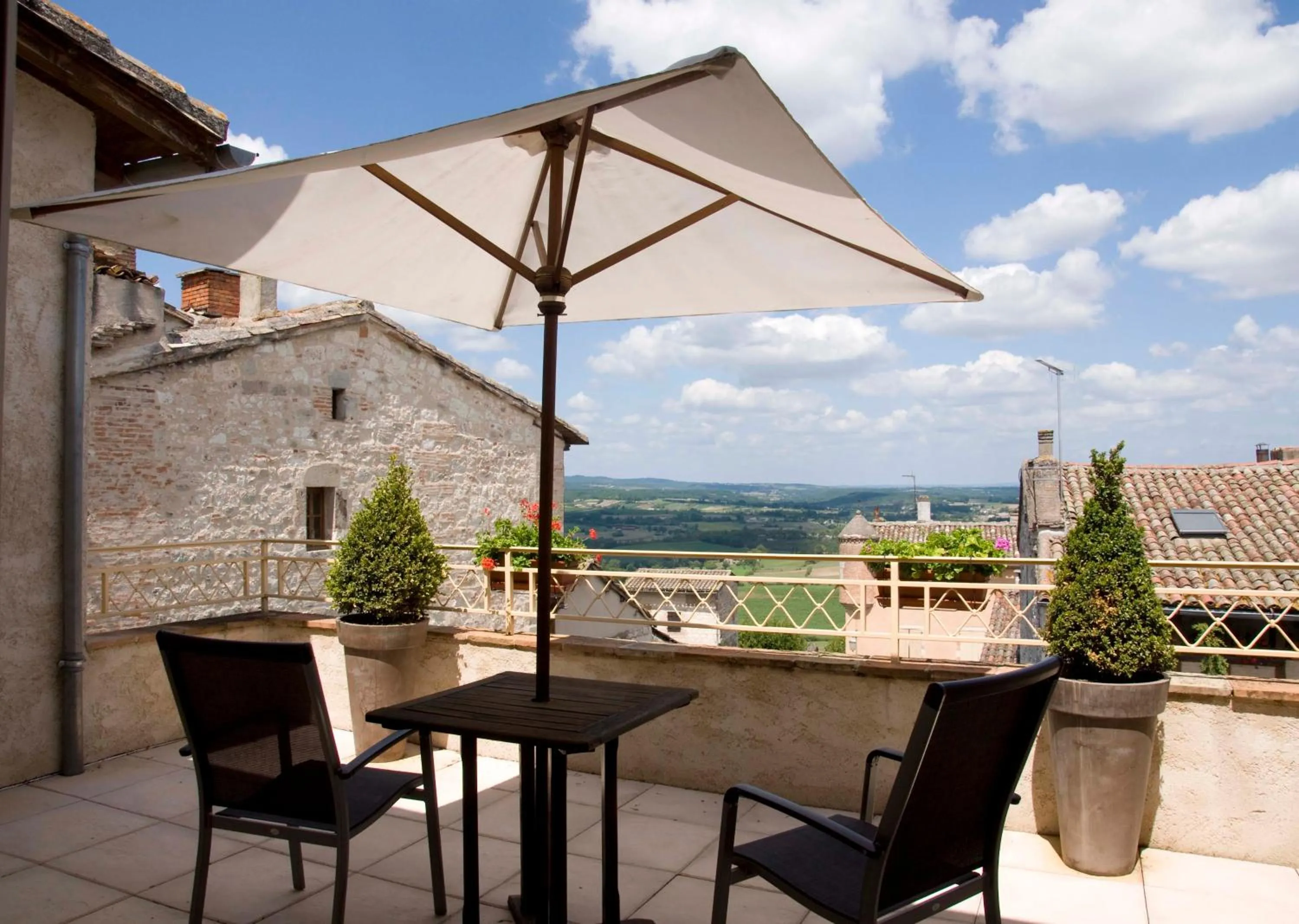 Patio in Hotel des Consuls