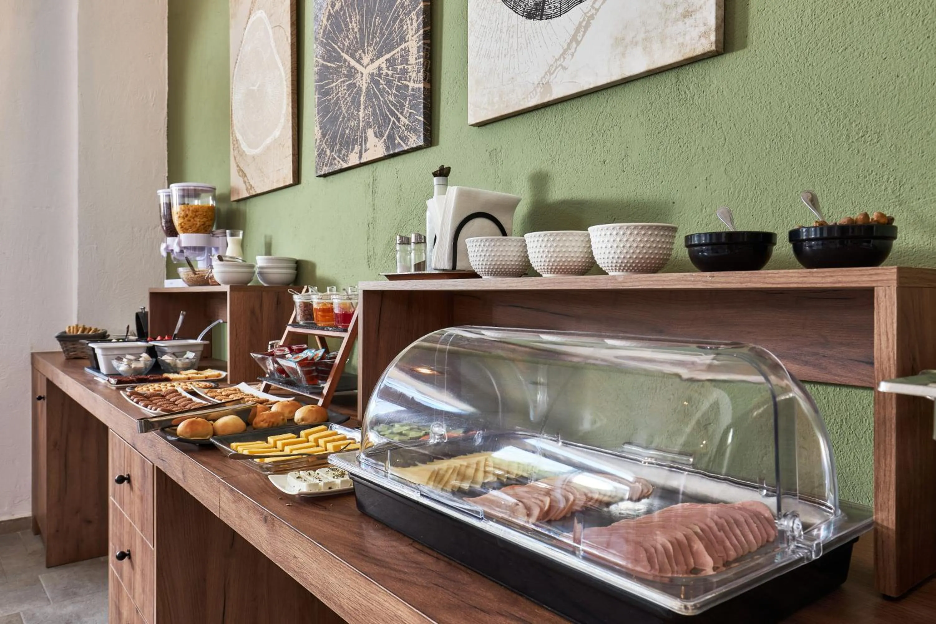 Buffet breakfast in Charm Hotel, Hersonissos