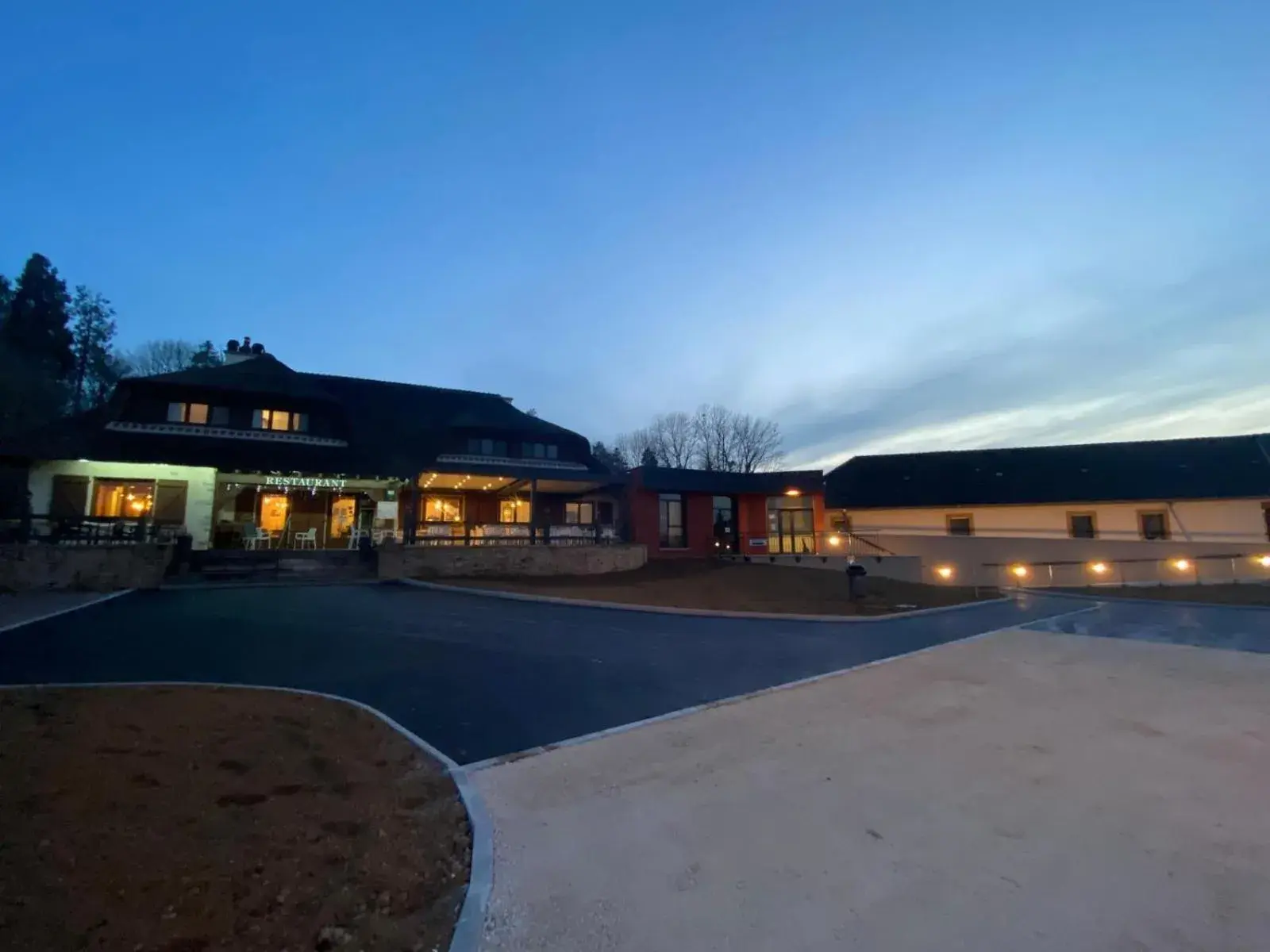 Property building in Relais Saint Michel Property building in Relais Saint Michel