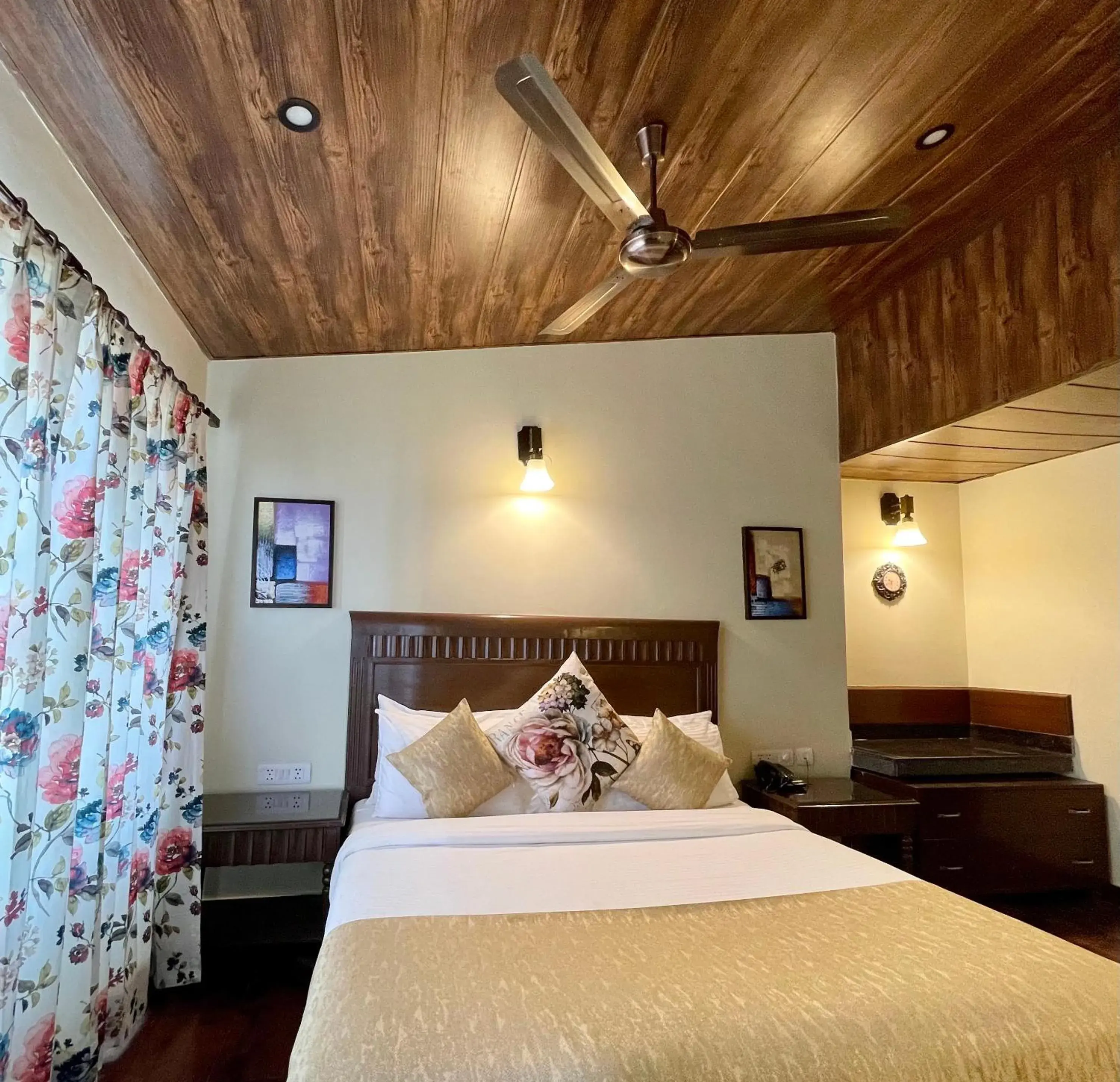 Bed in Tree of Life Highlands Mussoorie Bed in Tree of Life Highlands Mussoorie