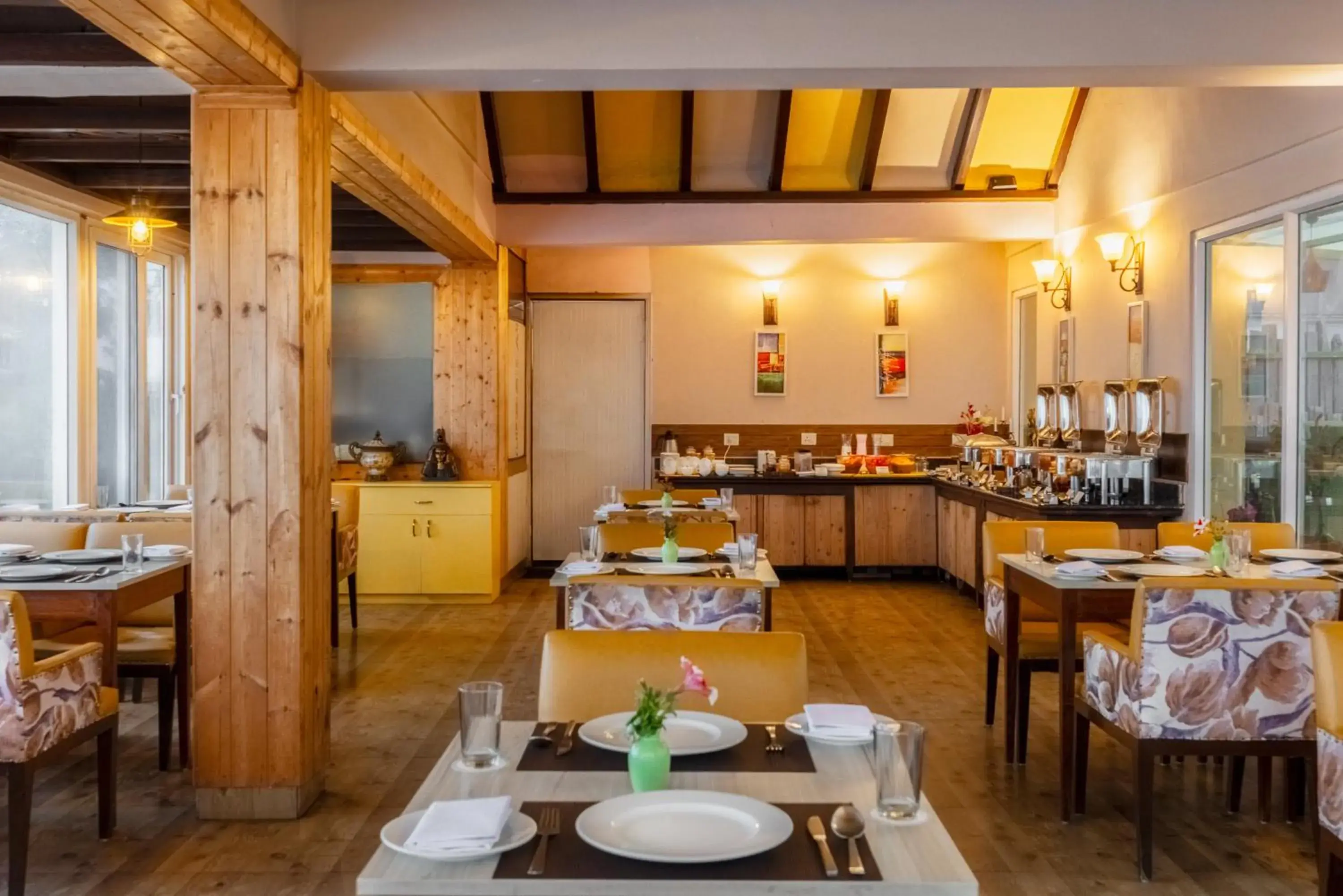 Restaurant/places to eat in Tree of Life Highlands Mussoorie Restaurant/places to eat in Tree of Life Highlands Mussoorie