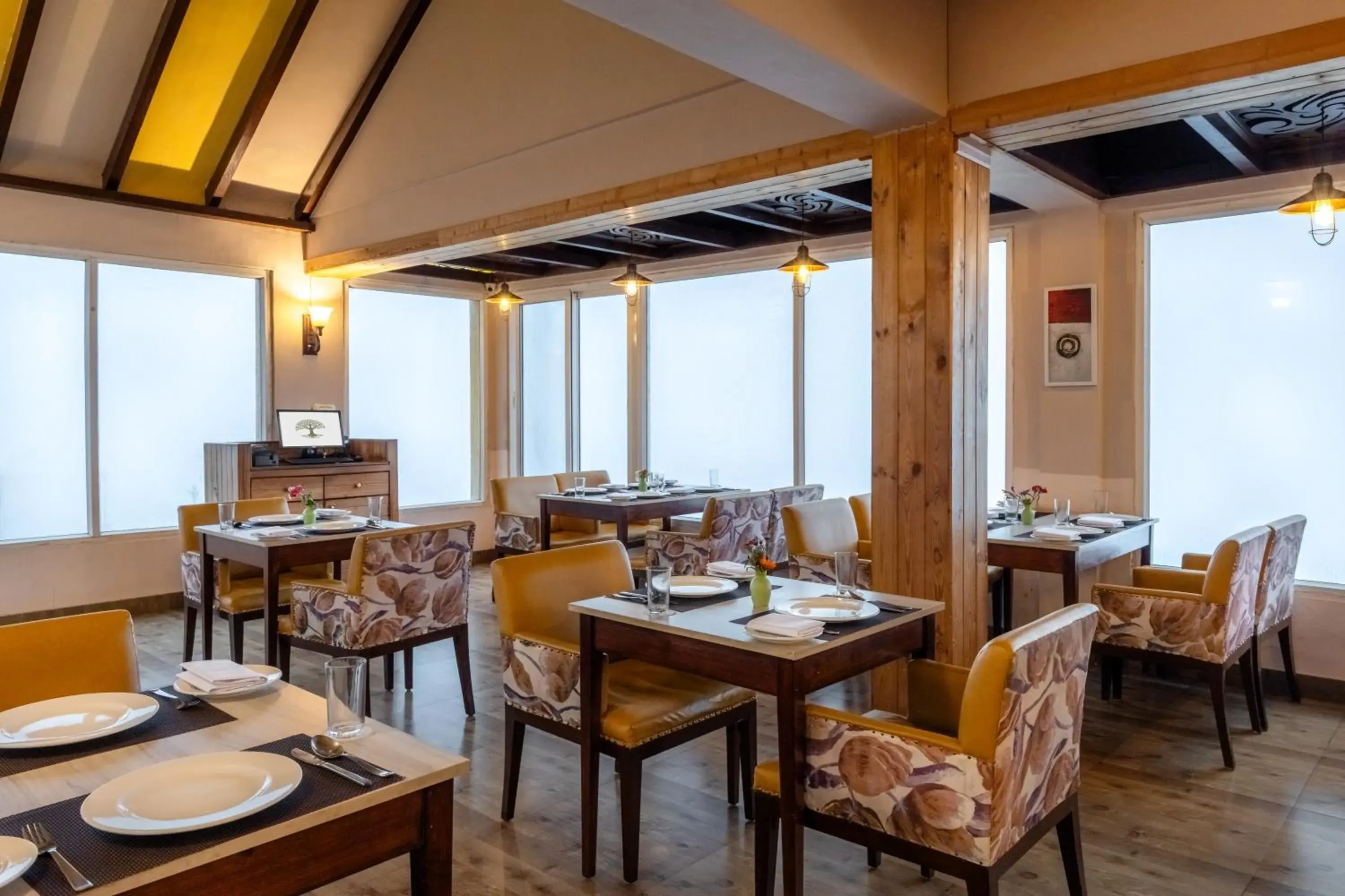 Restaurant/places to eat in Tree of Life Highlands Mussoorie Restaurant/places to eat in Tree of Life Highlands Mussoorie