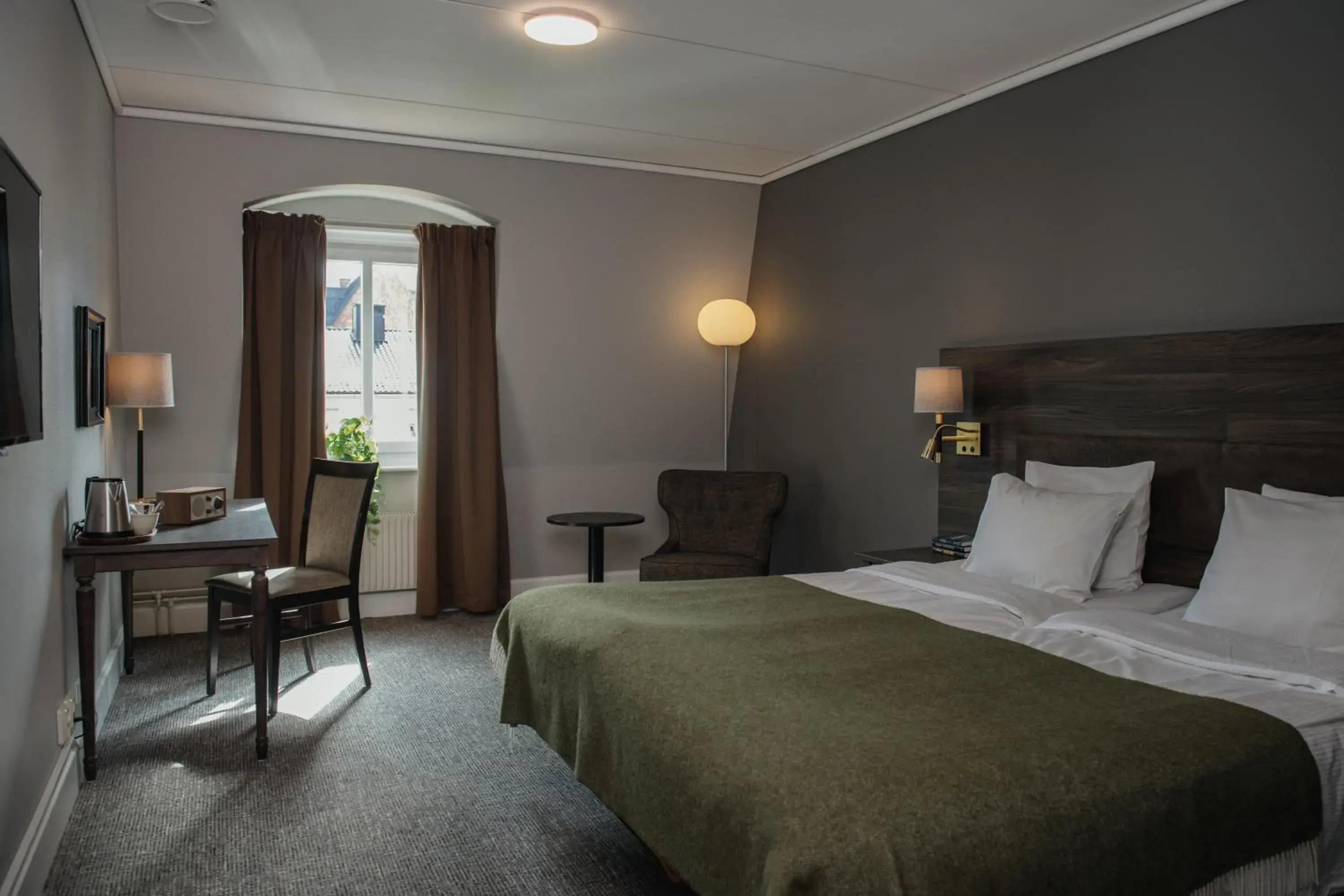 Photo of the whole room, Bed in Home Hotel Uman Photo of the whole room, Bed in Home Hotel Uman