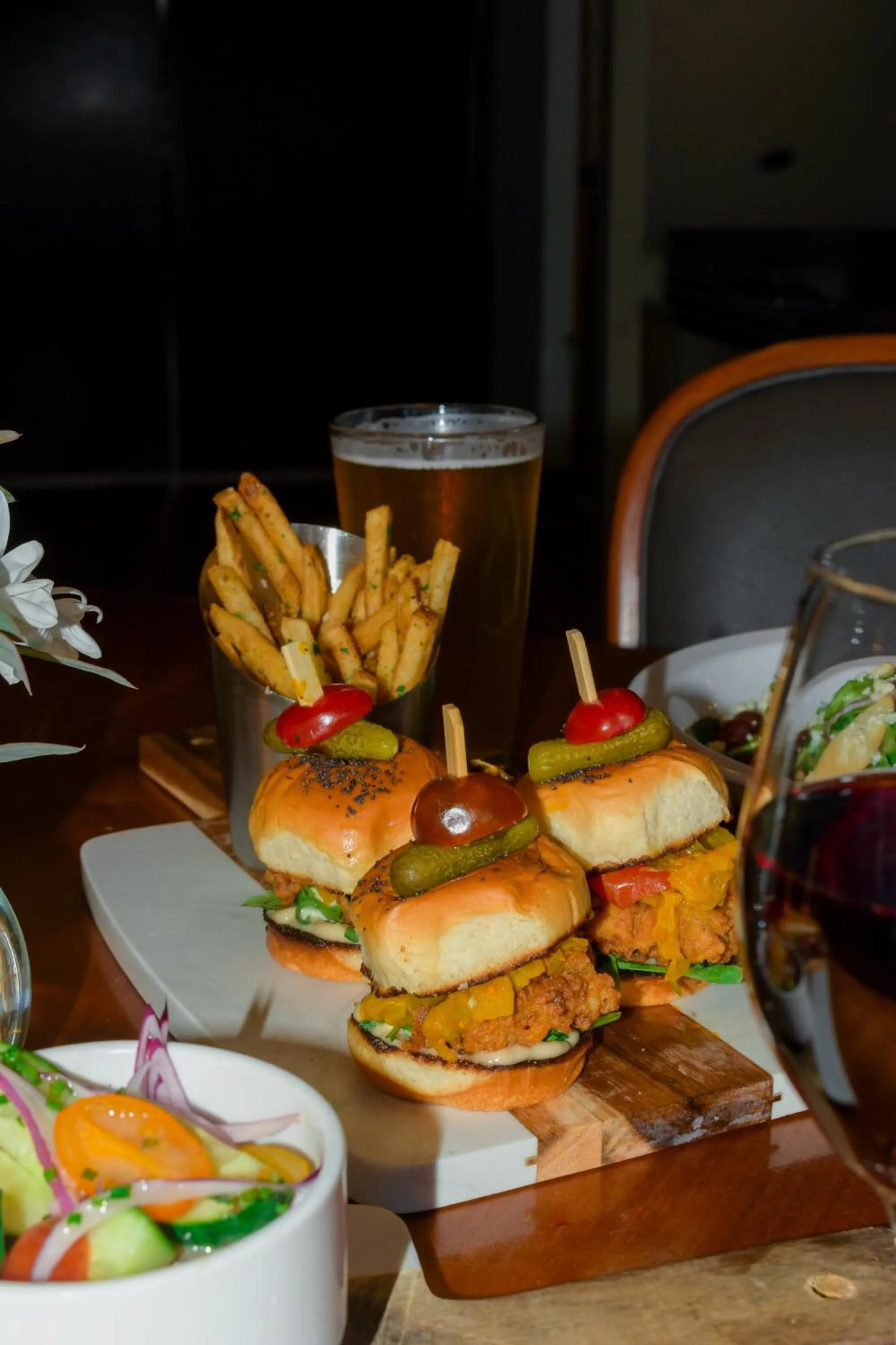 Restaurant/places to eat in Francis Marion Hotel